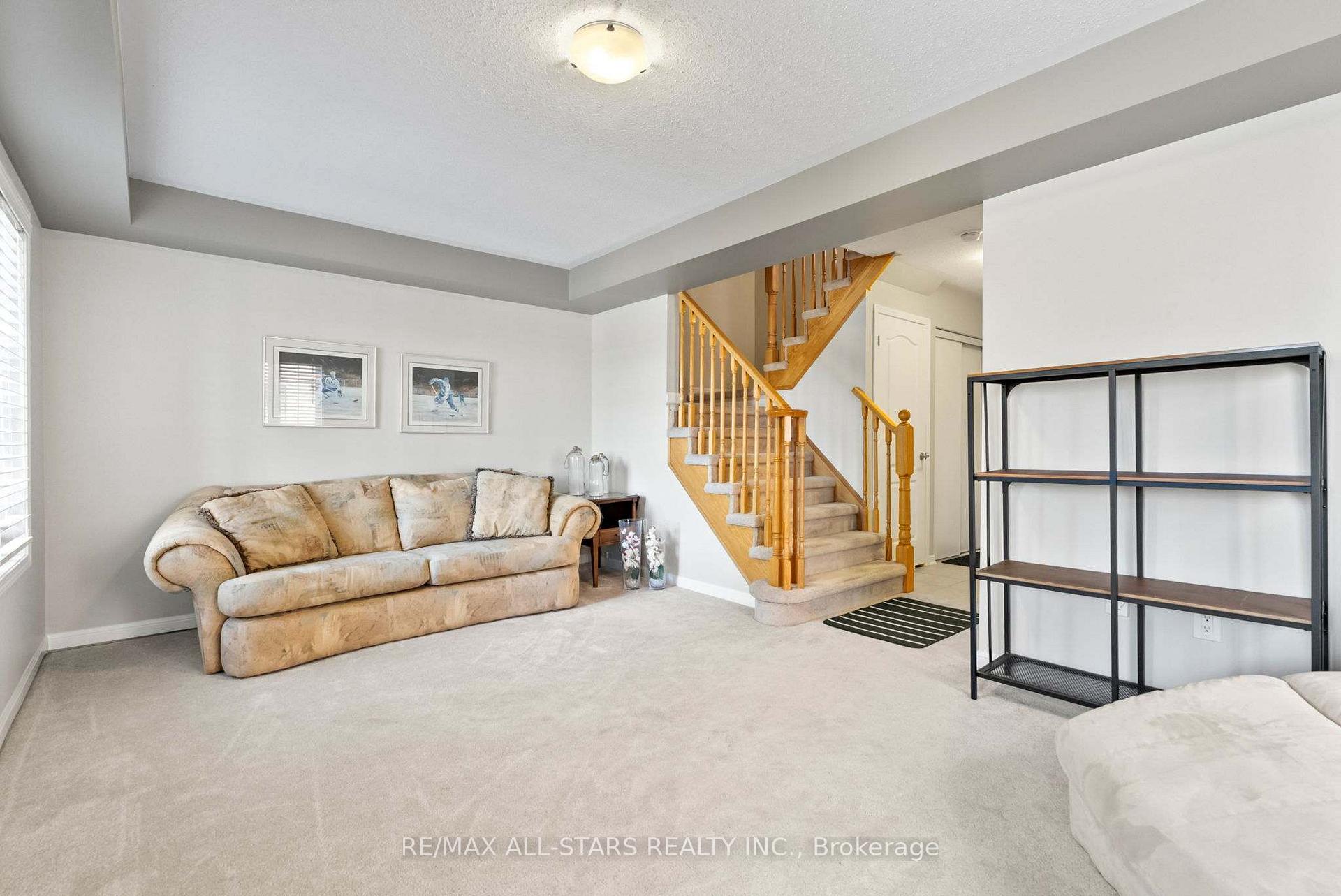 Photo 29 of 2450 William Jackson Drive, Pickering, Duffin Heights — HOMEH