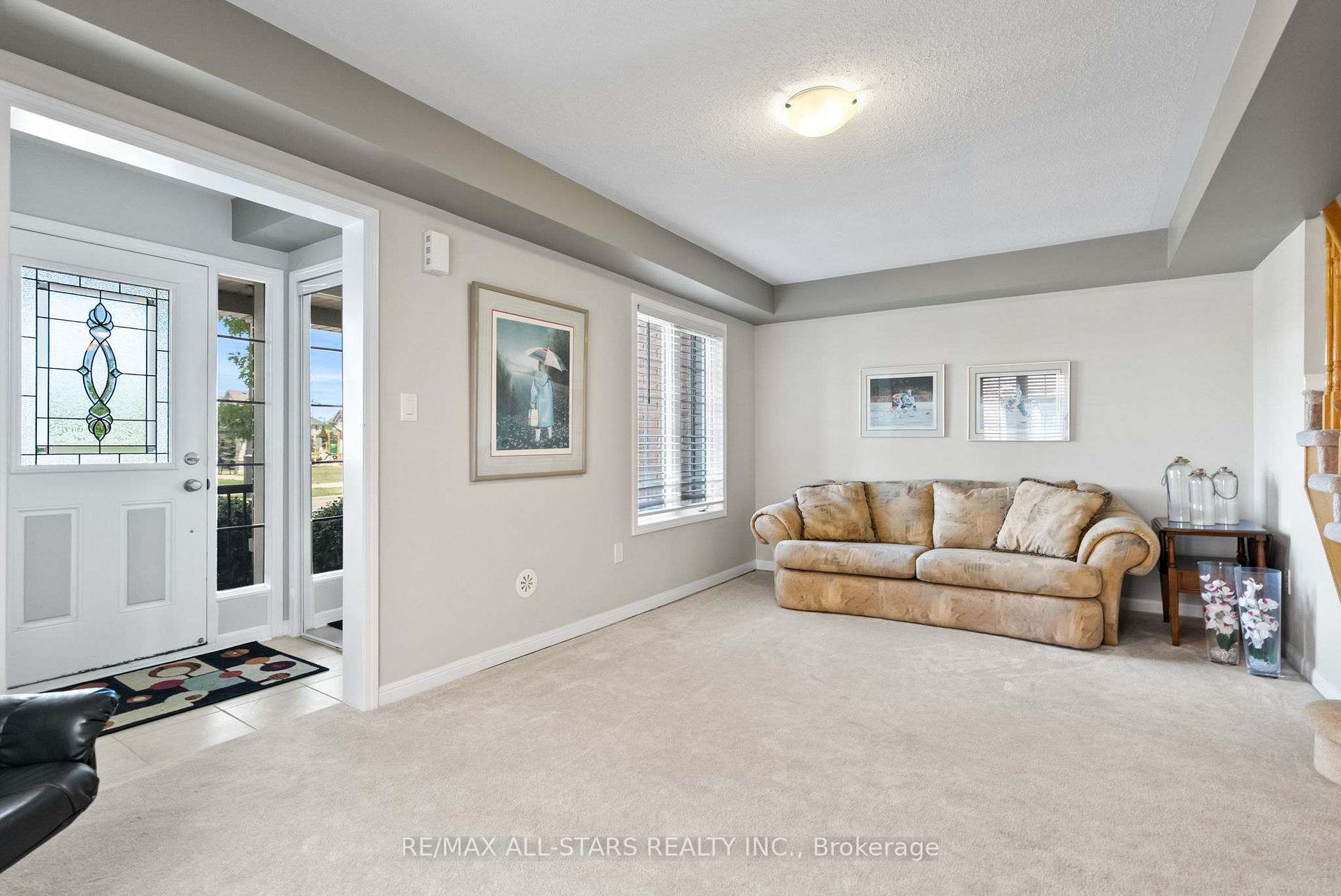 Photo 30 of 2450 William Jackson Drive, Pickering, Duffin Heights — HOMEH