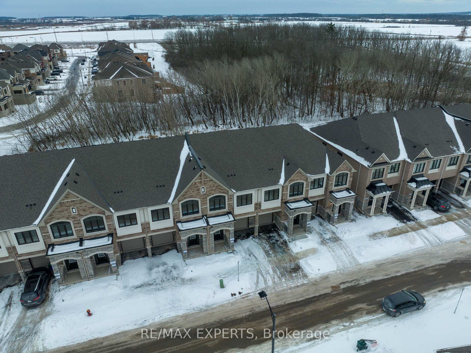 Photo 2 of 575 Celandine Terrace, Milton, Walker — HOMEH