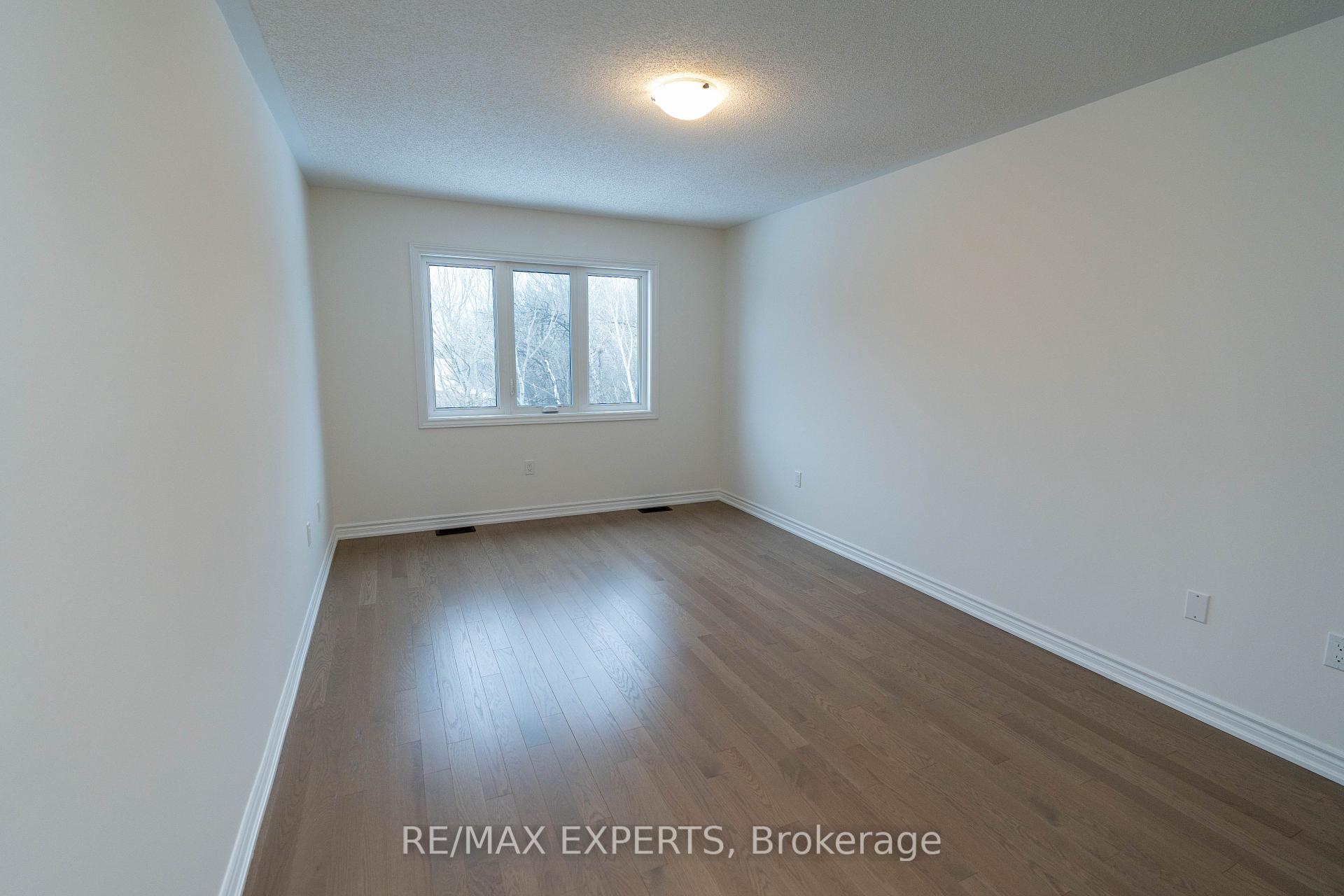Photo 15 of 575 Celandine Terrace, Milton, Walker — HOMEH