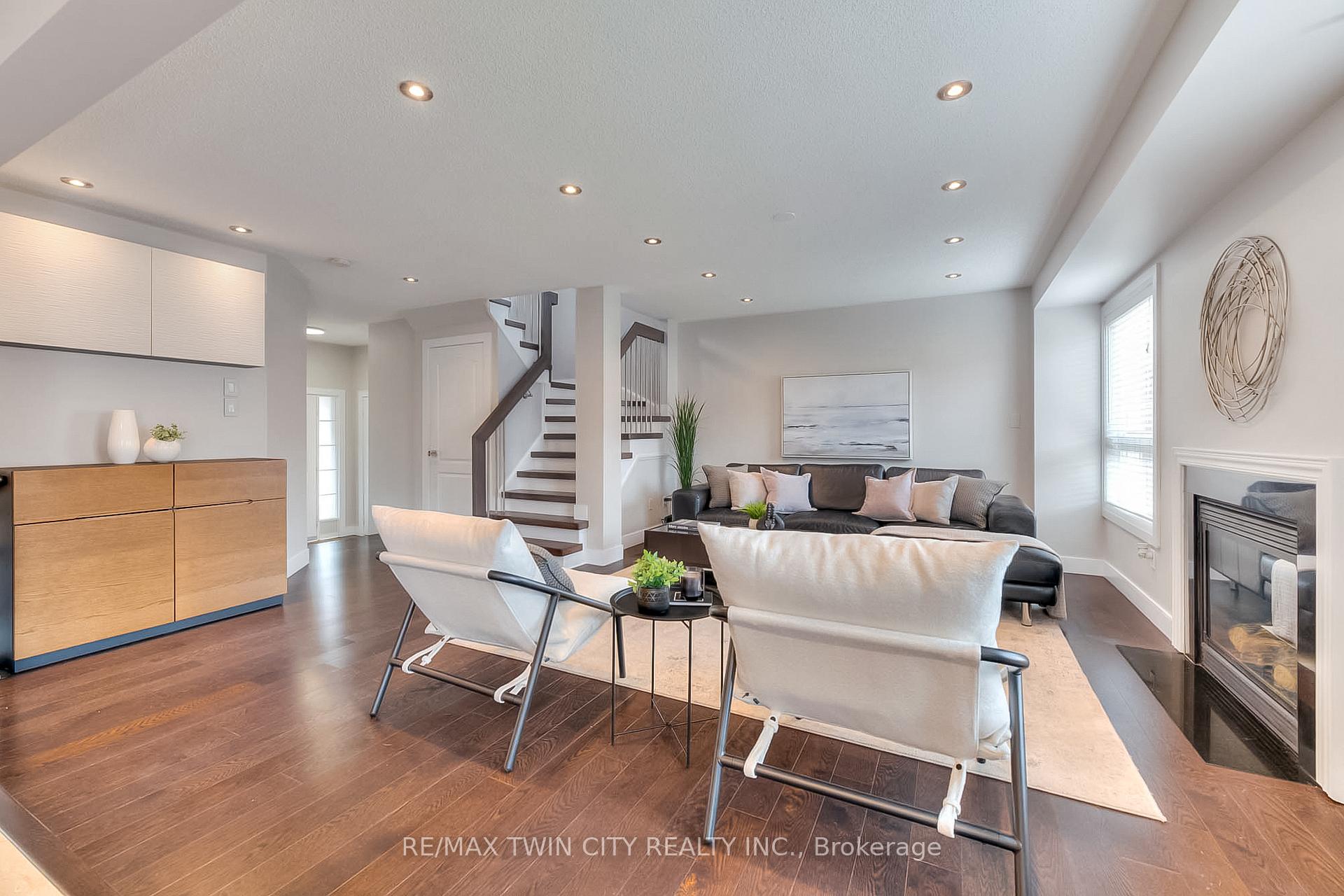 Photo 12 of 1200 McMullen Crescent, Milton, Clarke — HOMEH