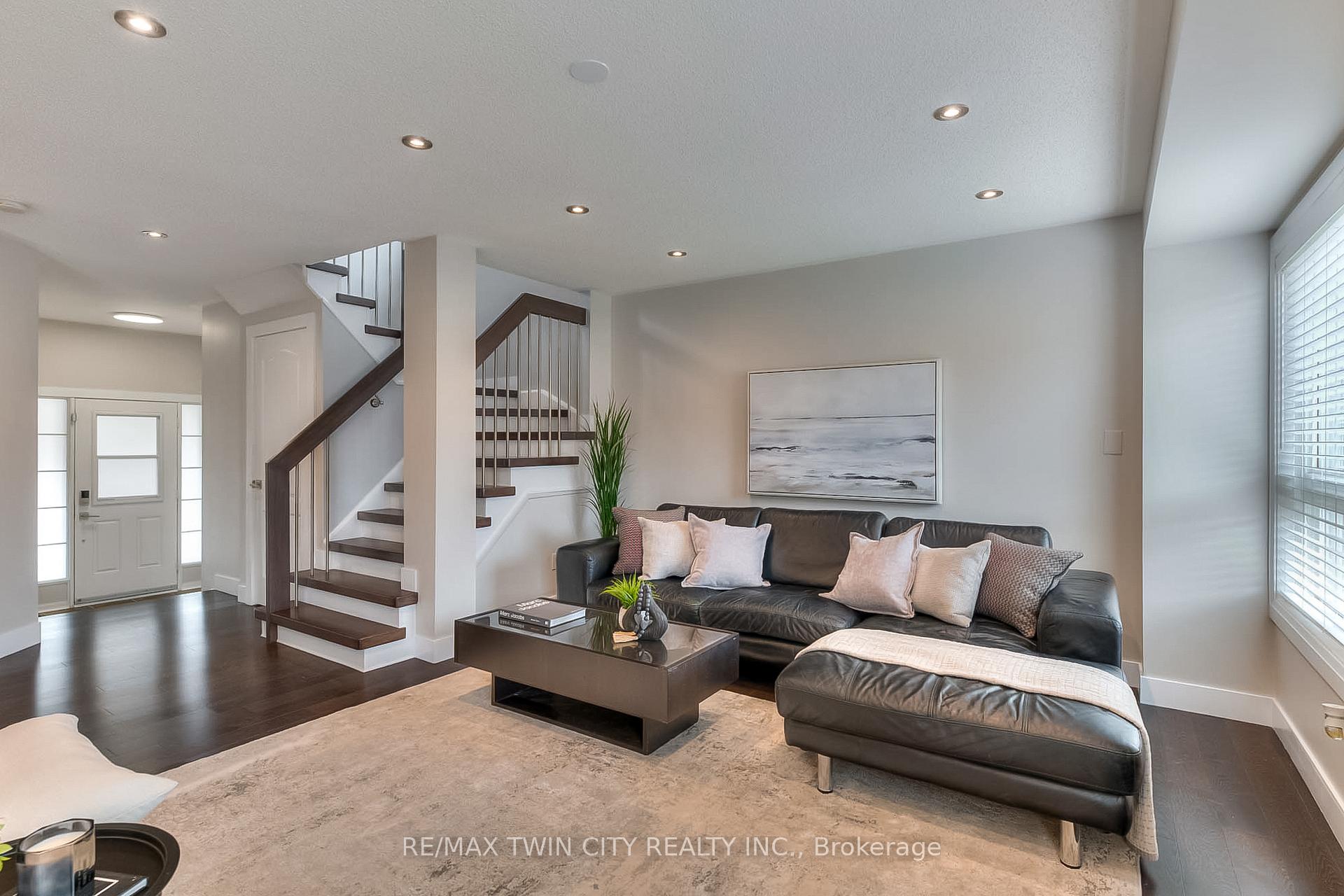 Photo 13 of 1200 McMullen Crescent, Milton, Clarke — HOMEH
