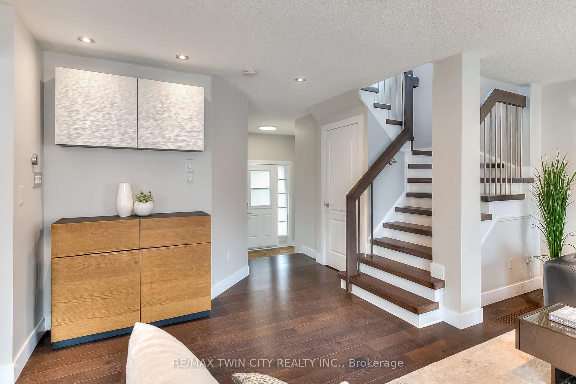 Photo 16 of 1200 McMullen Crescent, Milton, Clarke — HOMEH