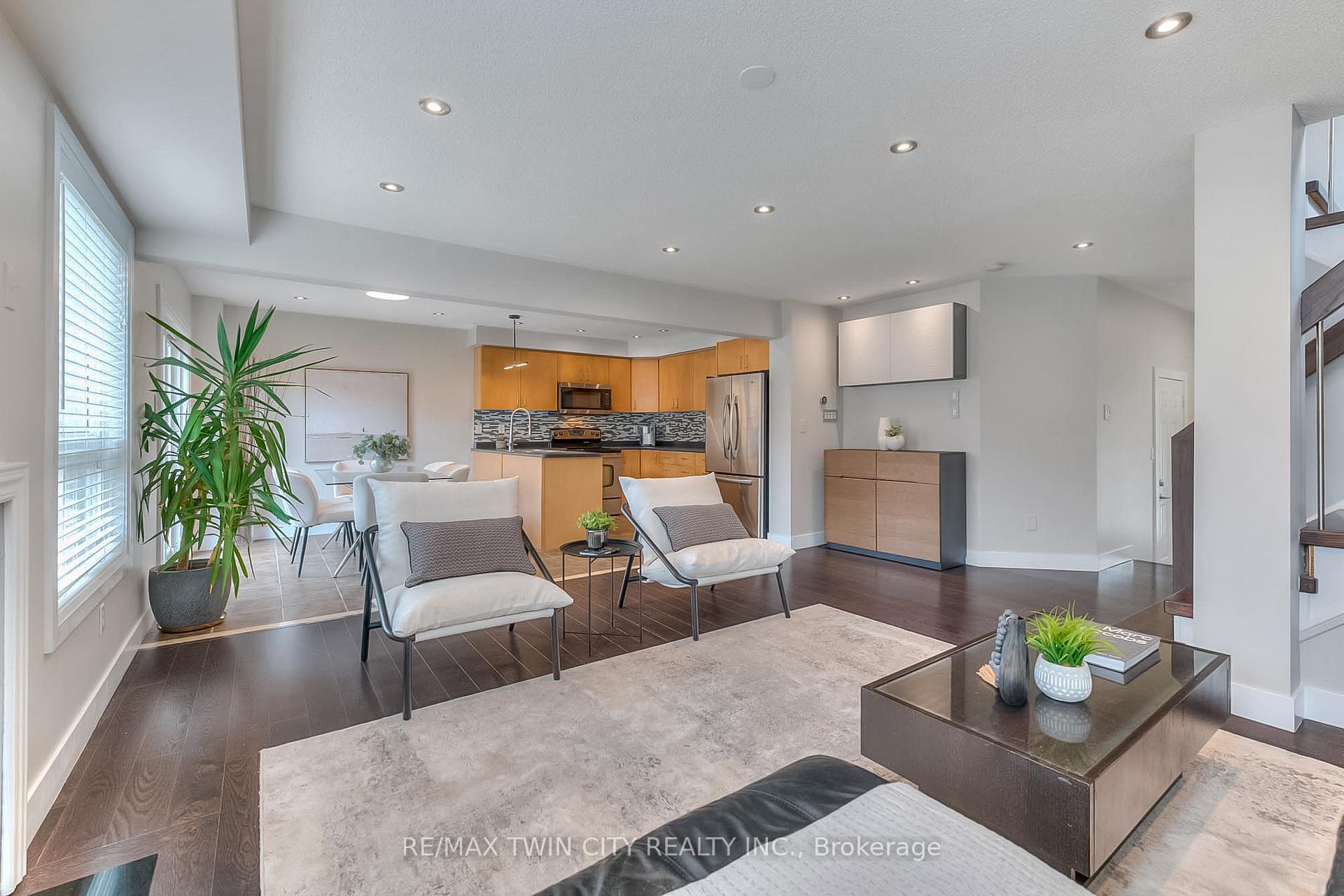Photo 17 of 1200 McMullen Crescent, Milton, Clarke — HOMEH