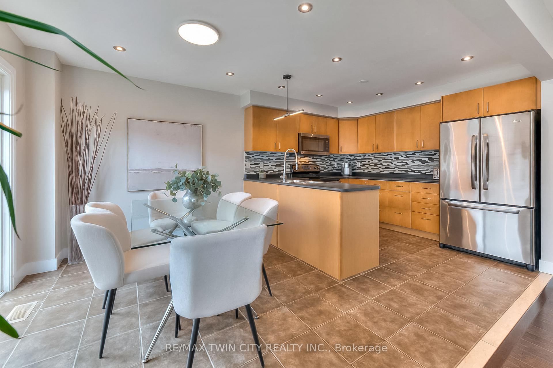 Photo 20 of 1200 McMullen Crescent, Milton, Clarke — HOMEH