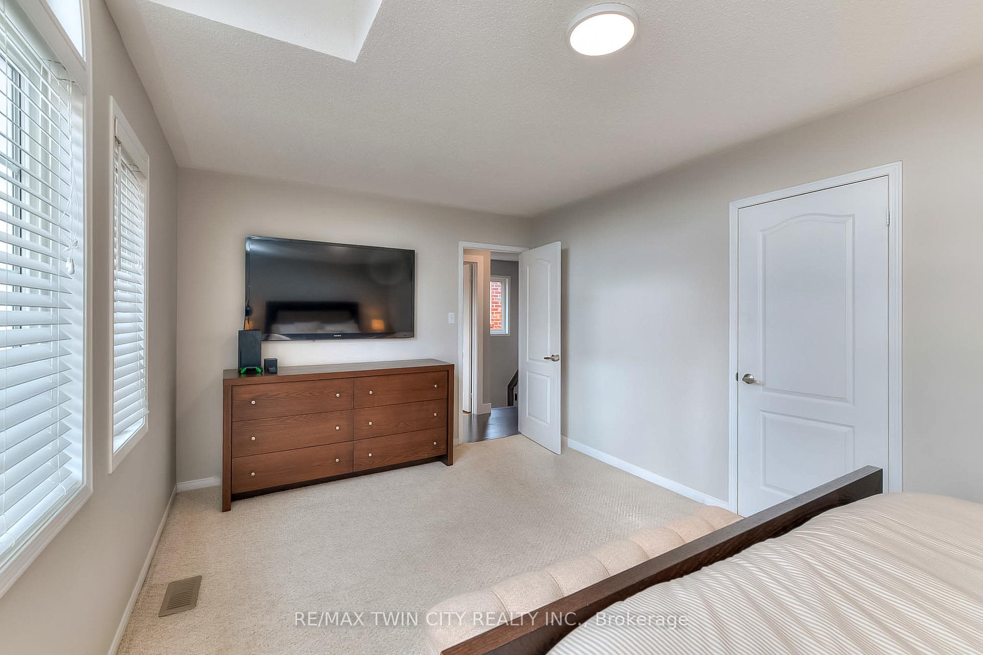 Photo 31 of 1200 McMullen Crescent, Milton, Clarke — HOMEH