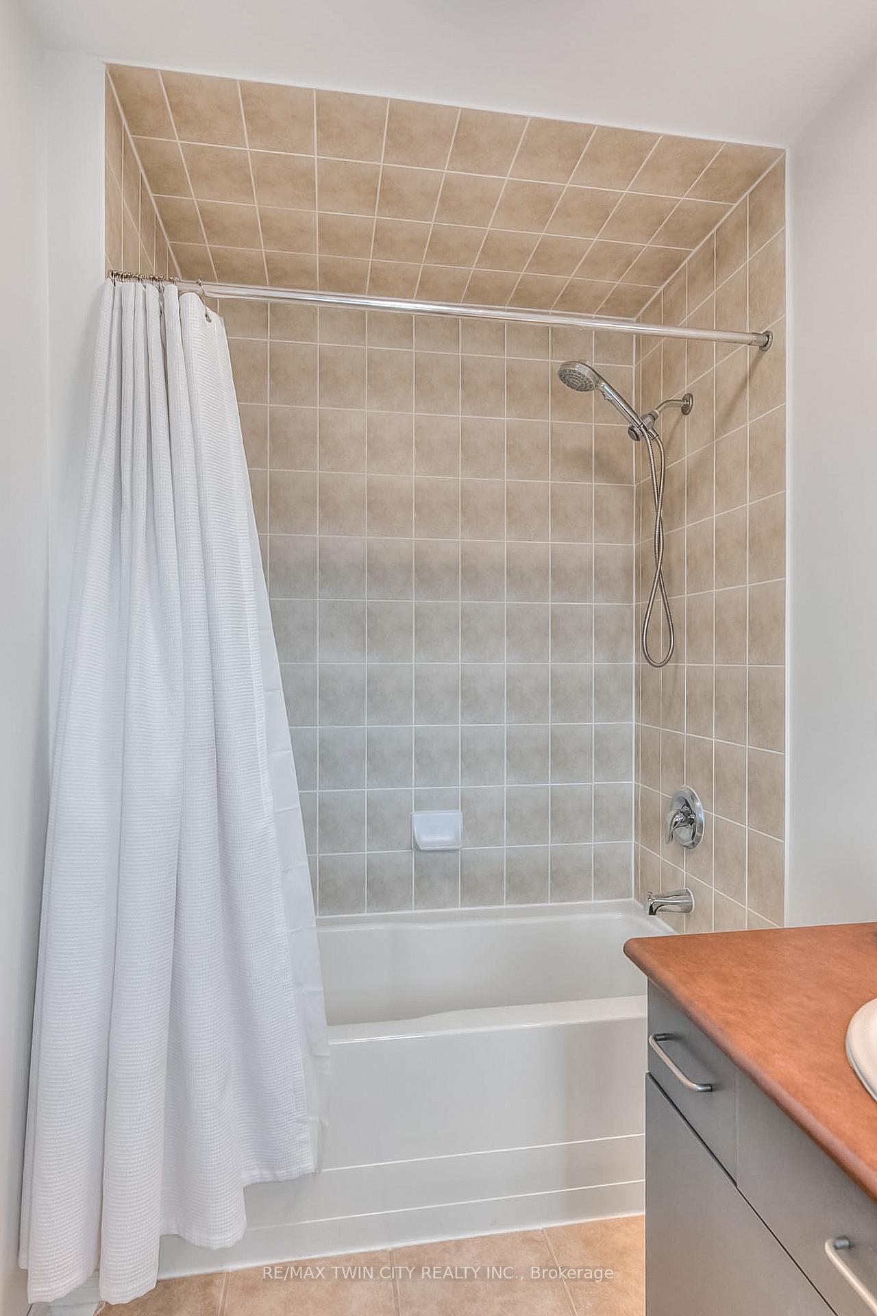 Photo 37 of 1200 McMullen Crescent, Milton, Clarke — HOMEH