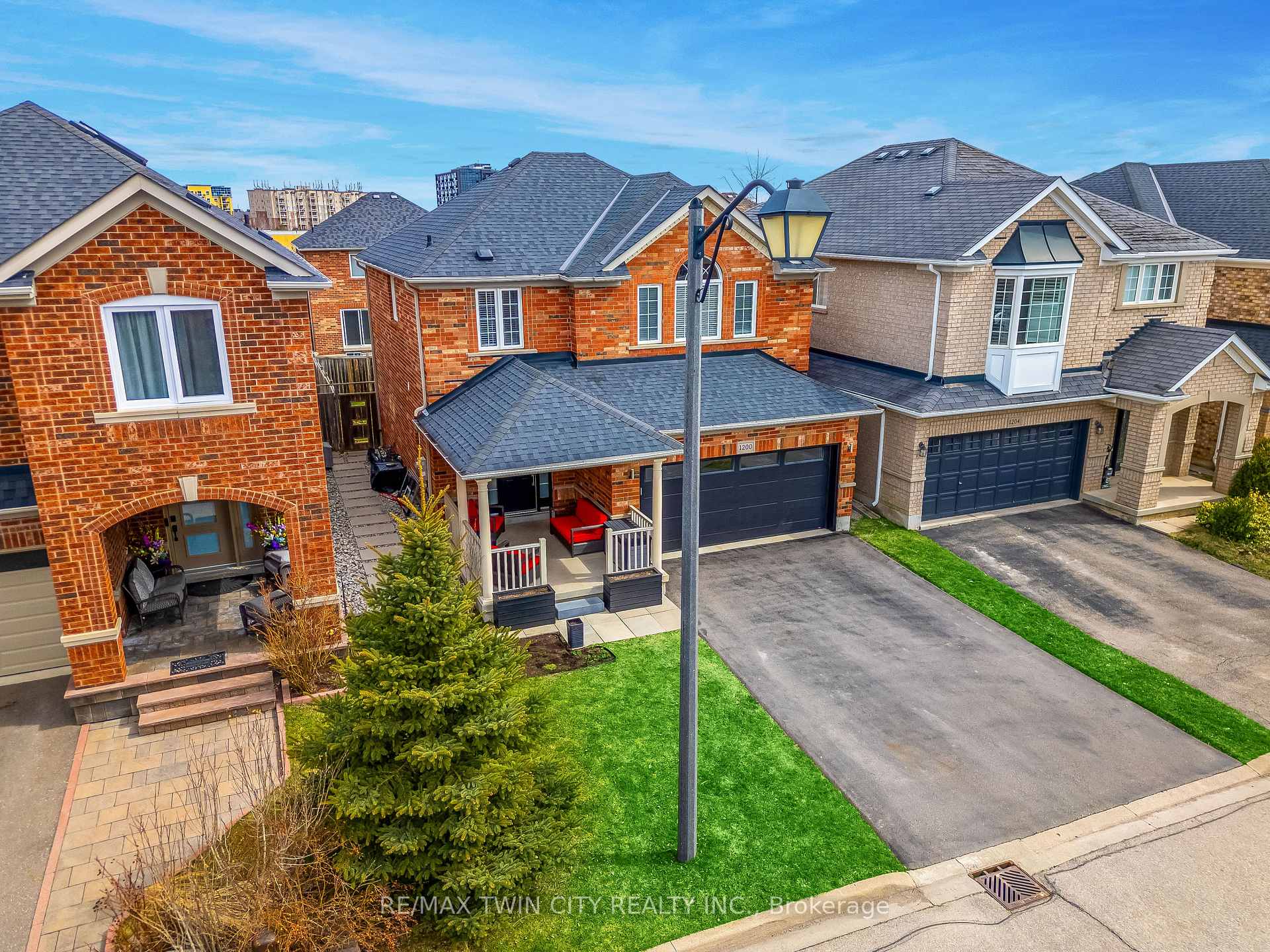 Photo 42 of 1200 McMullen Crescent, Milton, Clarke — HOMEH