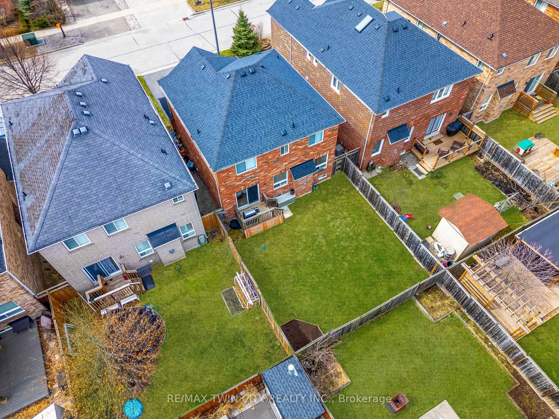 Photo 45 of 1200 McMullen Crescent, Milton, Clarke — HOMEH