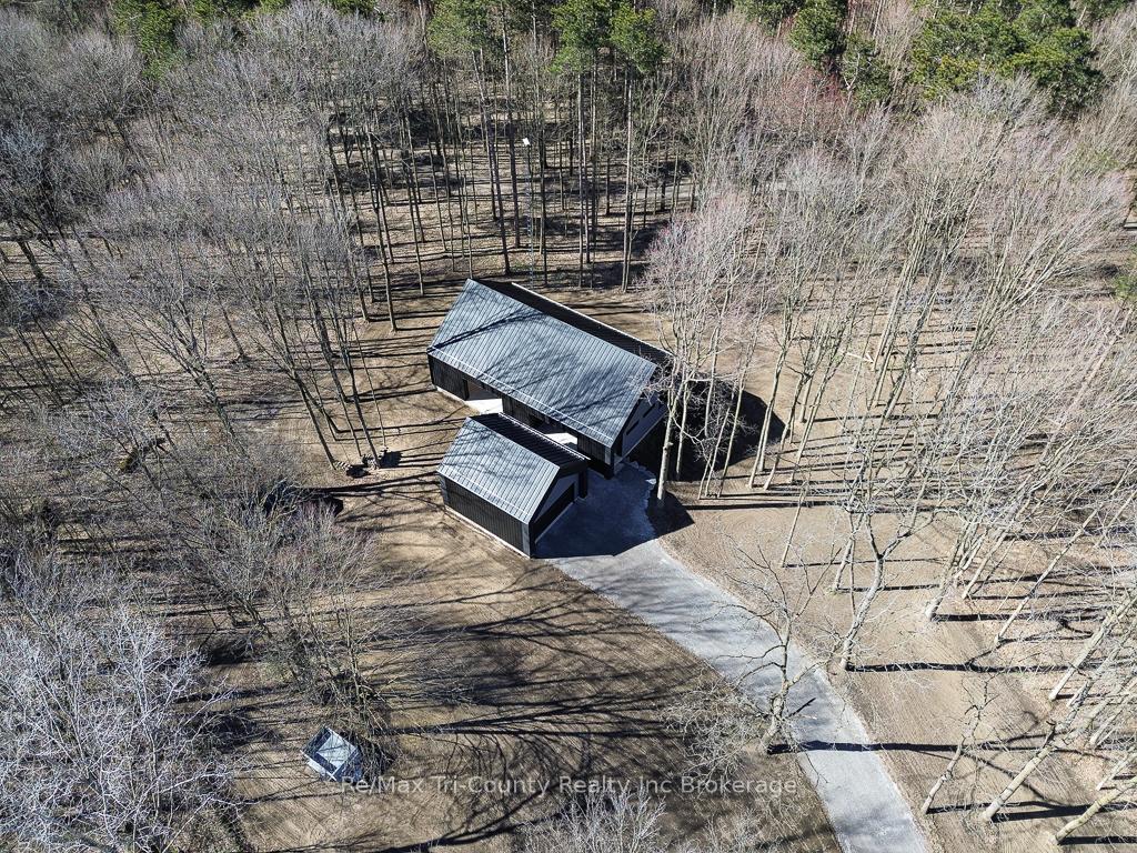 Front of 1498 12th Concession Road