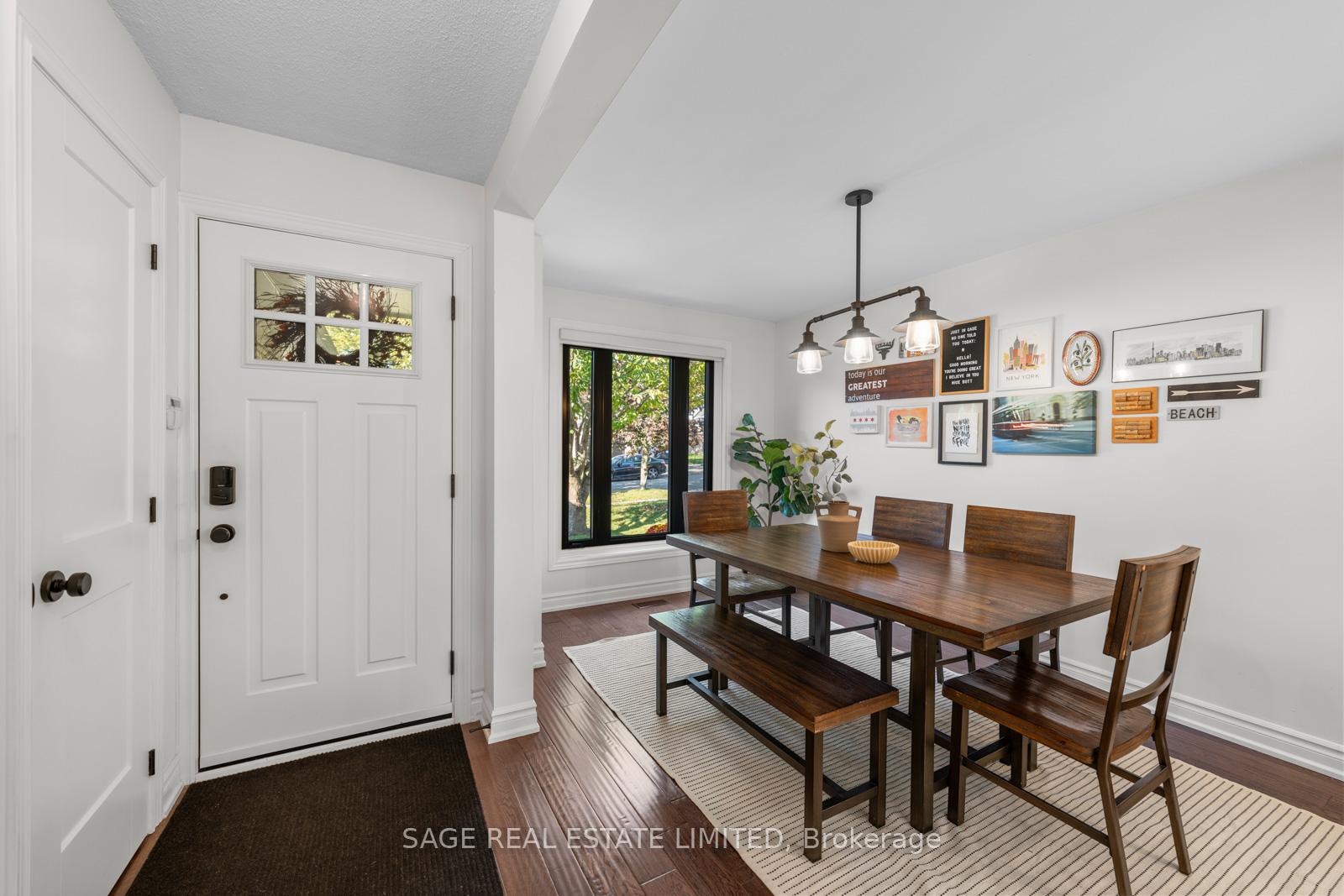 Photo 3 of 614 Stonebridge Lane, Pickering, West Shore — HOMEH