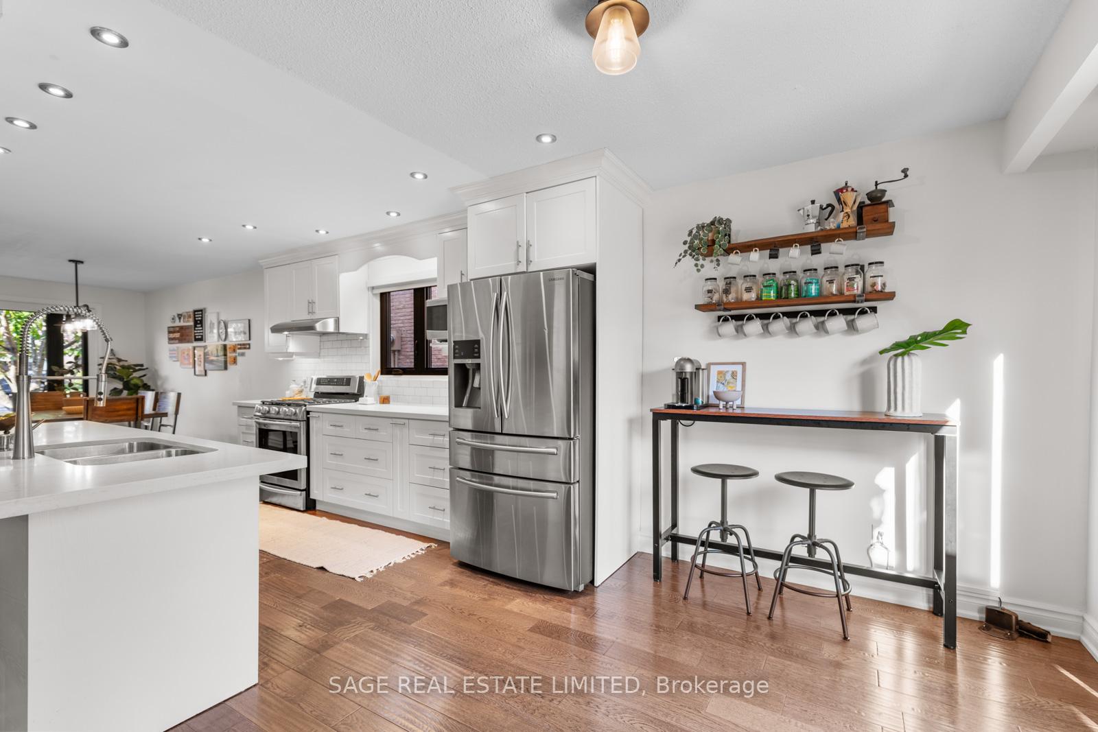 Photo 13 of 614 Stonebridge Lane, Pickering, West Shore — HOMEH