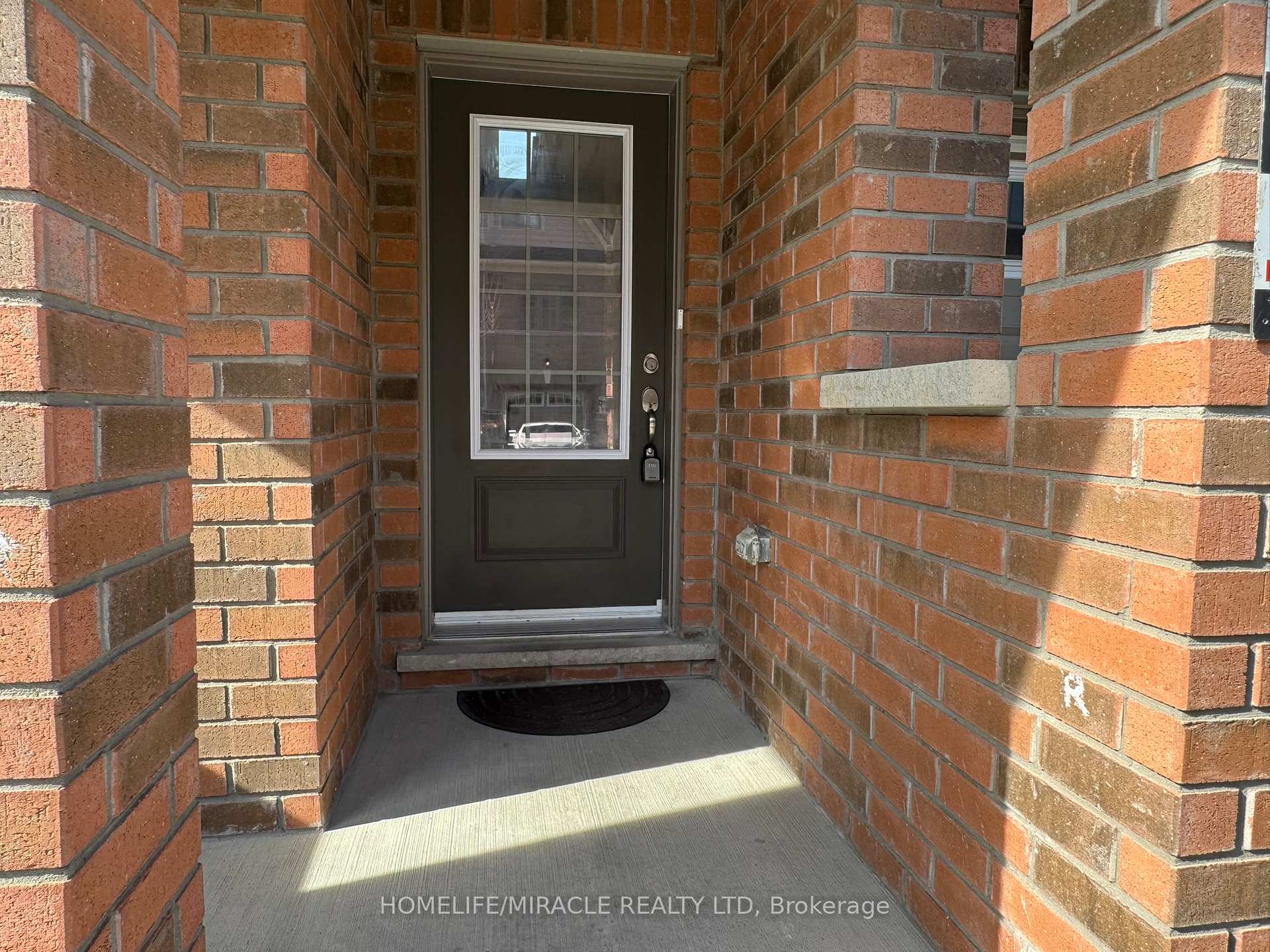Photo 2 of Unit 85, 188 Royal Northern Path, Oshawa, Windfields — HOMEH