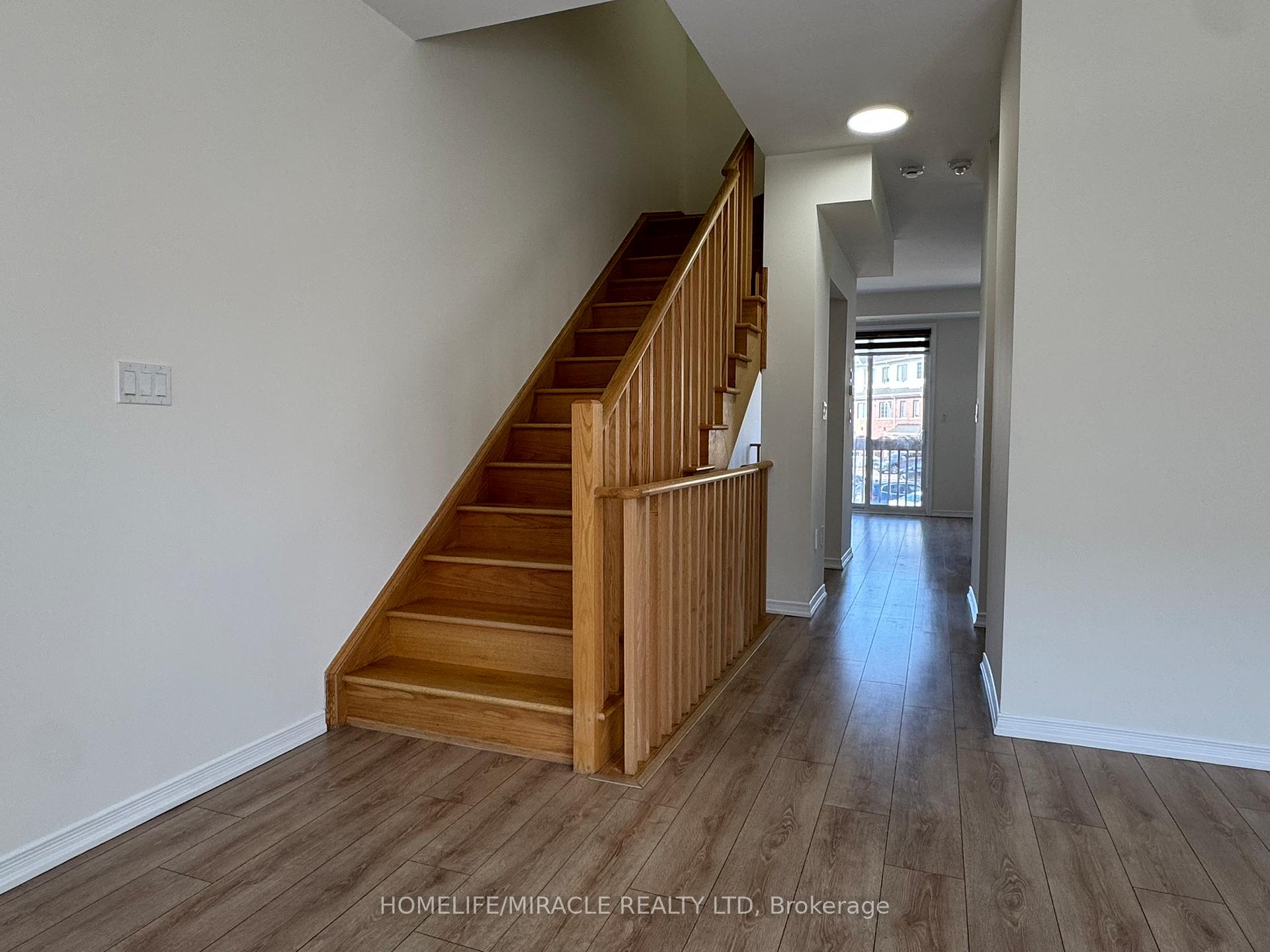 Photo 17 of Unit 85, 188 Royal Northern Path, Oshawa, Windfields — HOMEH