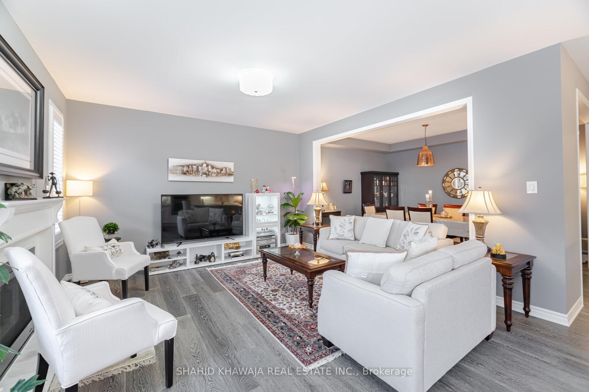 Photo 4 of 1388 Connaught Terrace, Milton, Ford — HOMEH