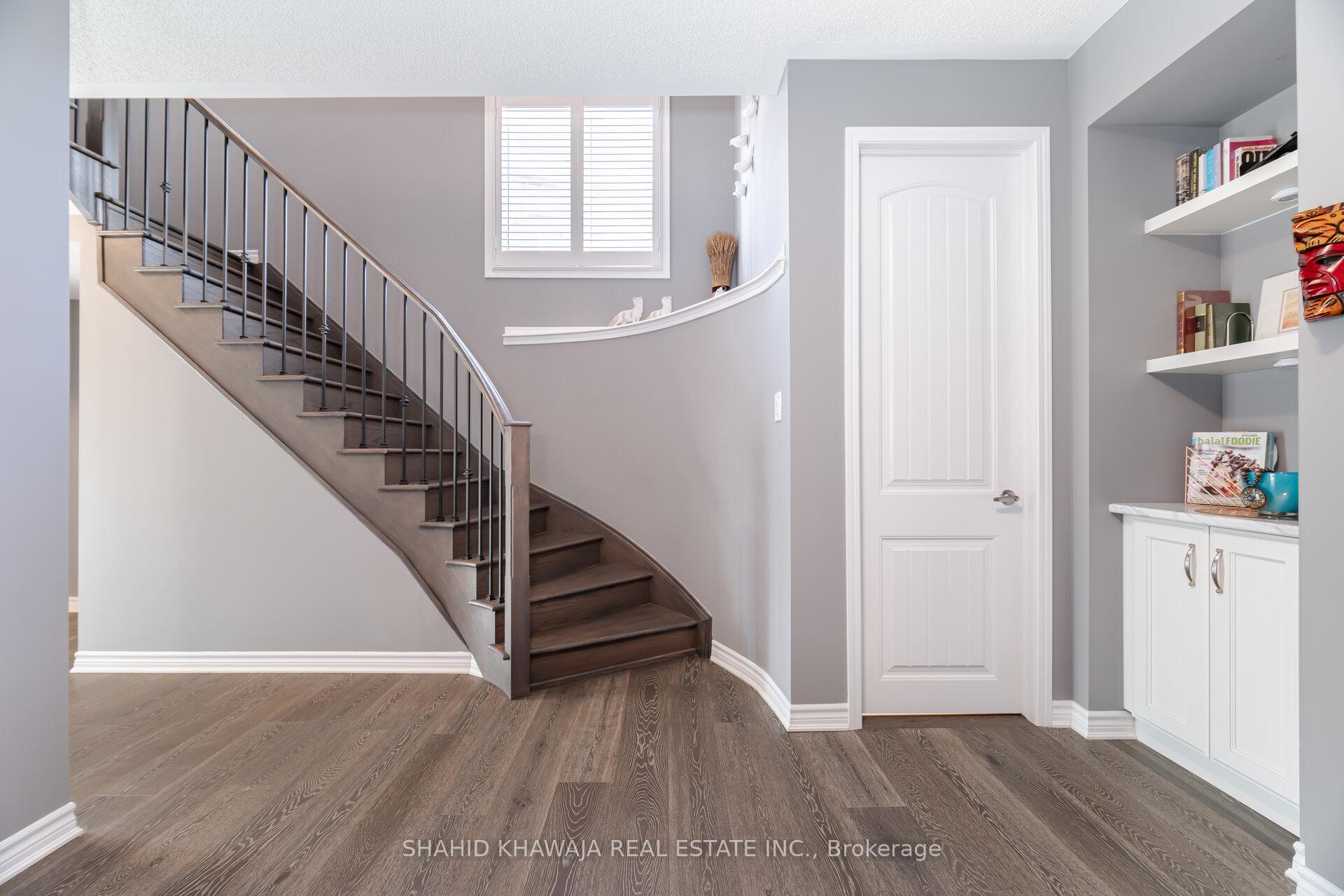 Photo 18 of 1388 Connaught Terrace, Milton, Ford — HOMEH