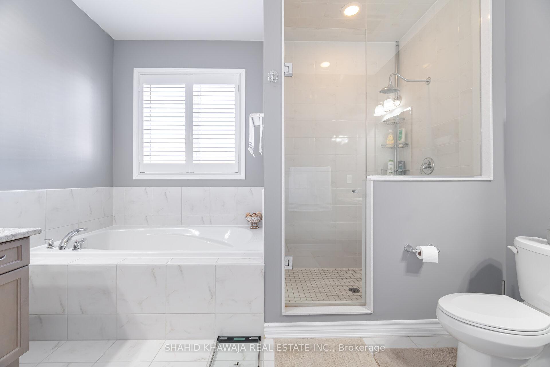 Photo 25 of 1388 Connaught Terrace, Milton, Ford — HOMEH