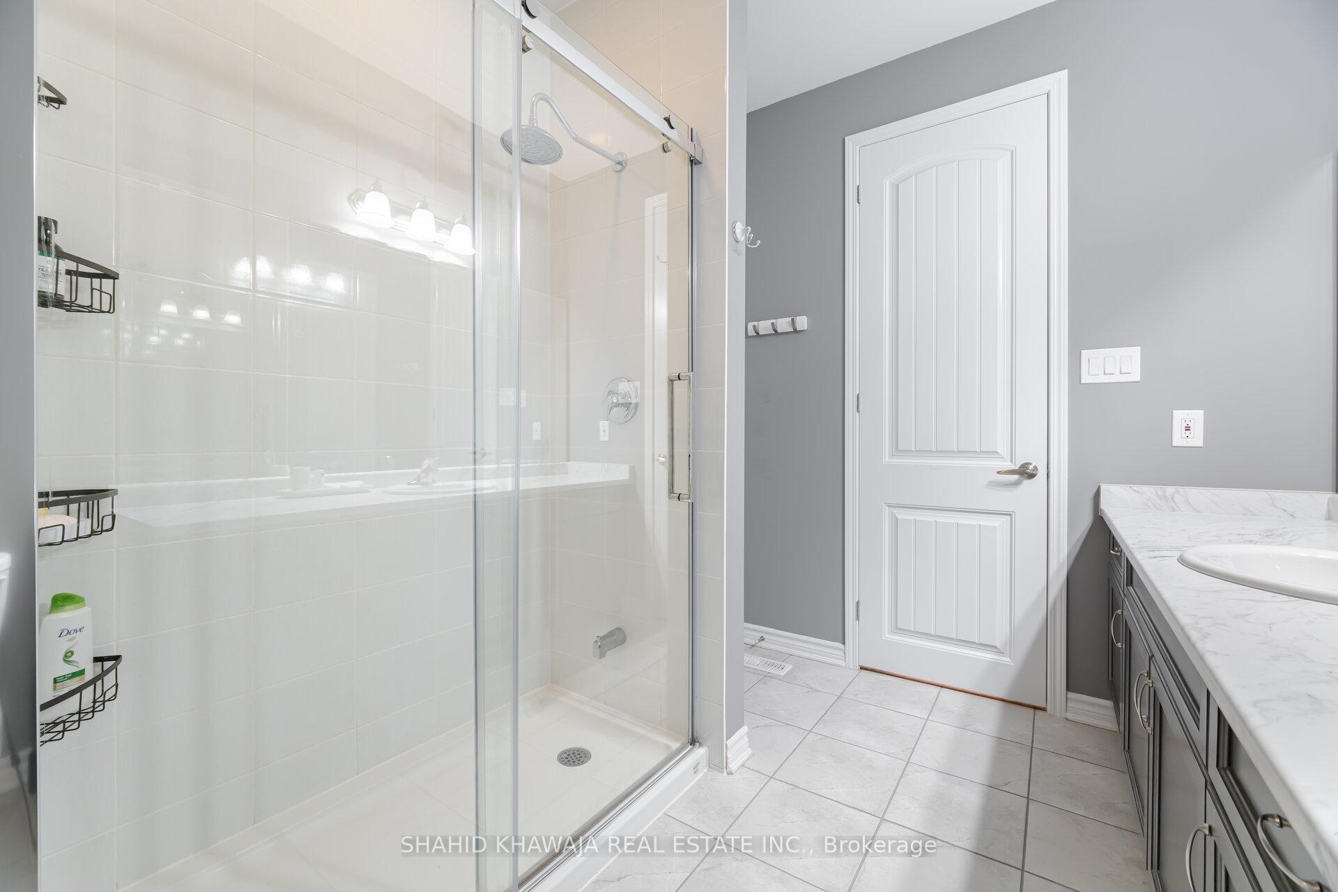 Photo 30 of 1388 Connaught Terrace, Milton, Ford — HOMEH
