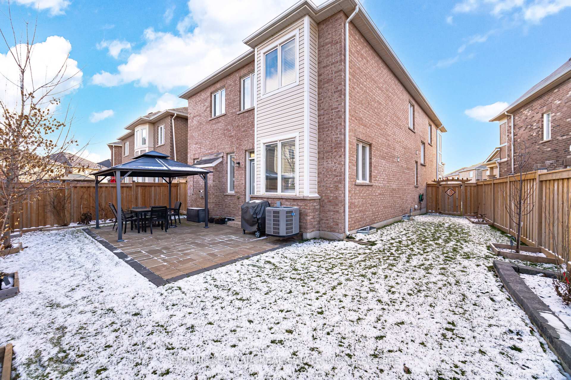 Photo 45 of 1388 Connaught Terrace, Milton, Ford — HOMEH
