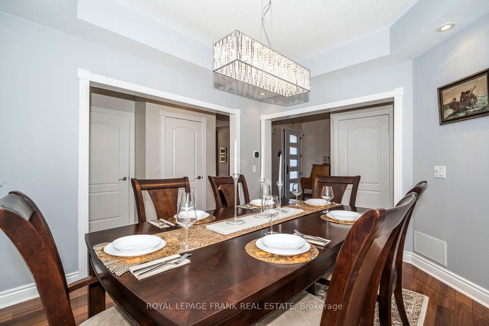 Photo 11 of 174 Thicket Crescent, Pickering, Highbush — HOMEH