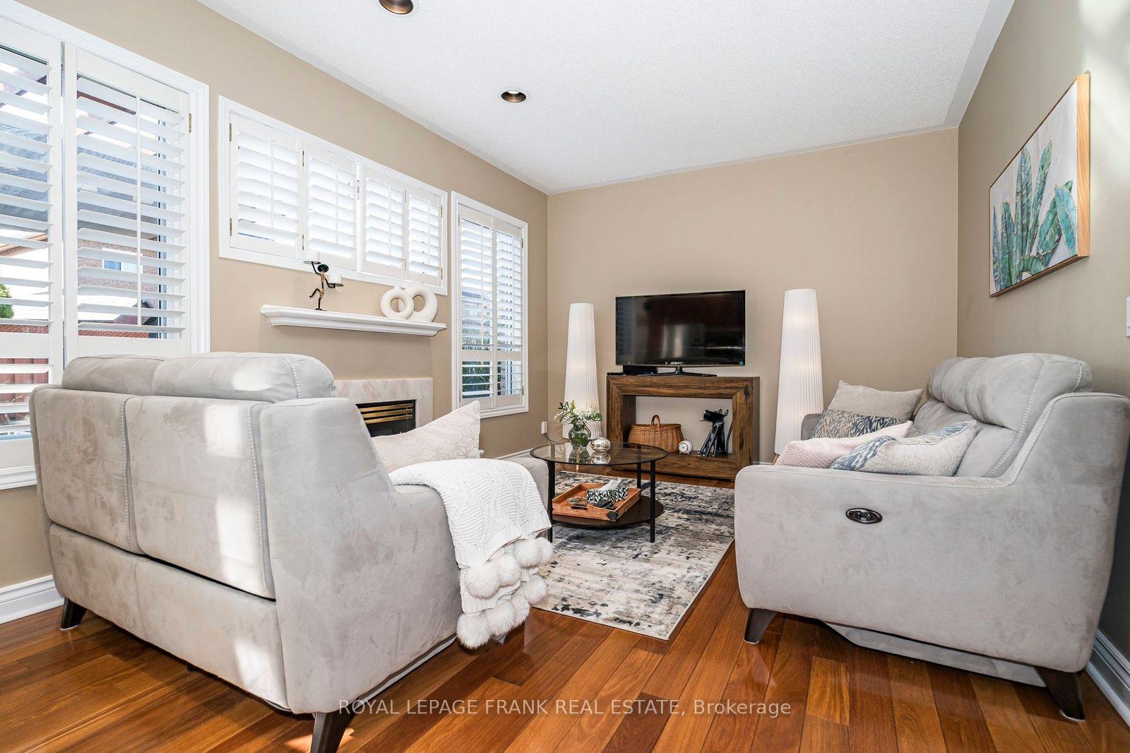 Photo 14 of 174 Thicket Crescent, Pickering, Highbush — HOMEH