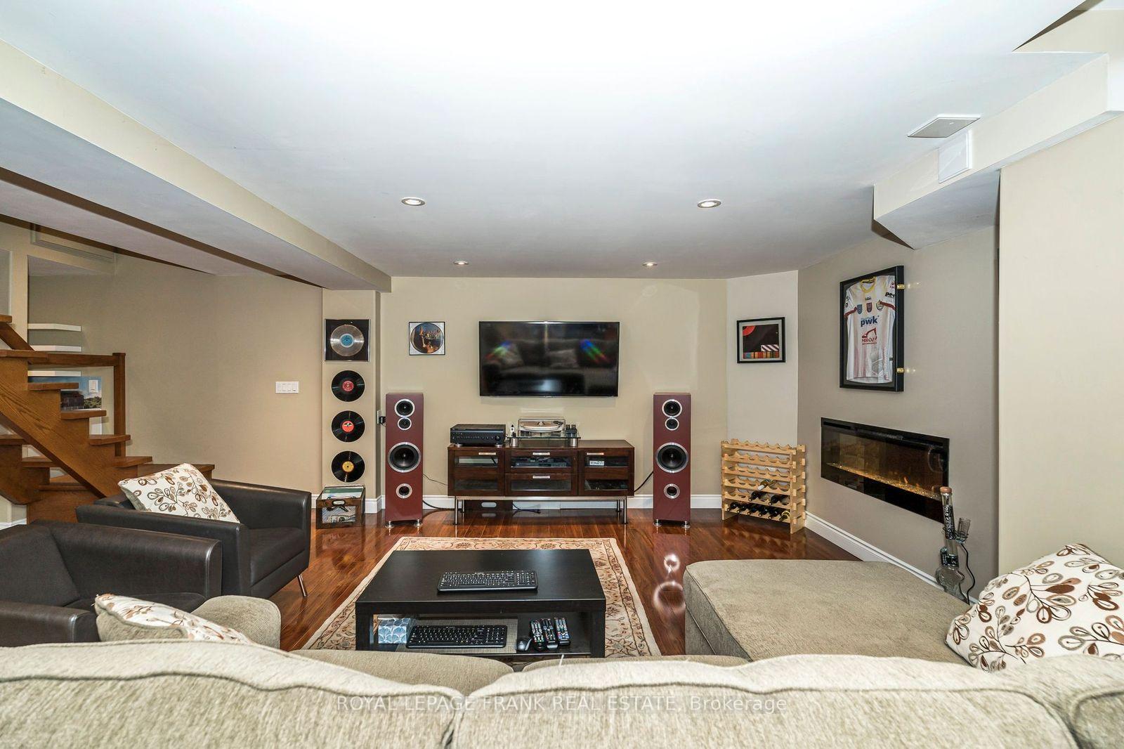 Photo 35 of 174 Thicket Crescent, Pickering, Highbush — HOMEH