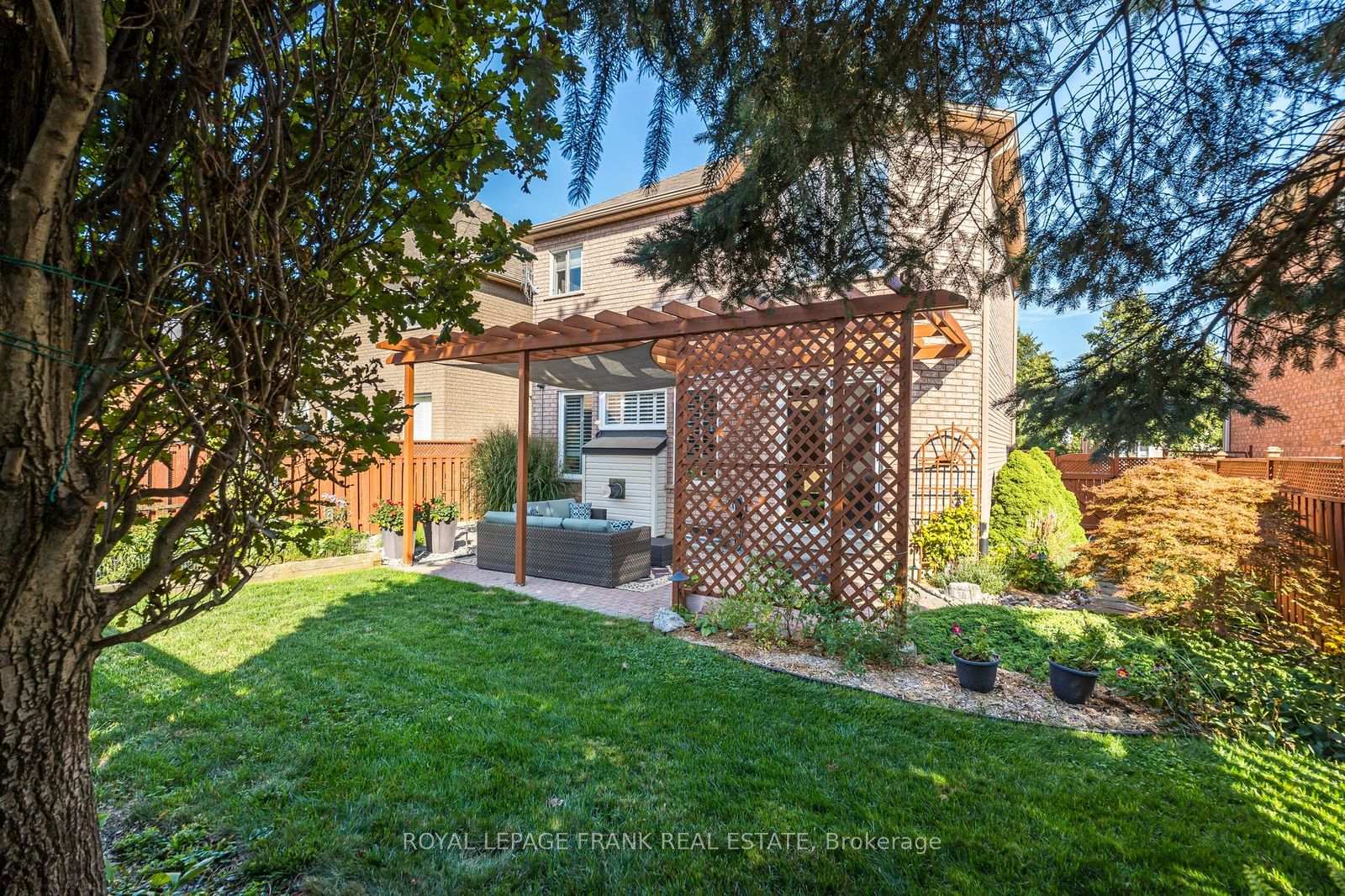 Photo 43 of 174 Thicket Crescent, Pickering, Highbush — HOMEH