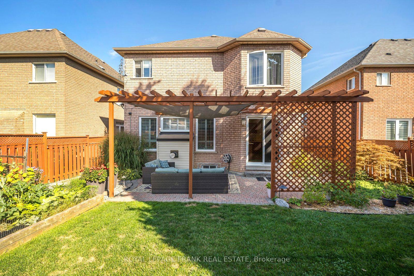 Photo 44 of 174 Thicket Crescent, Pickering, Highbush — HOMEH