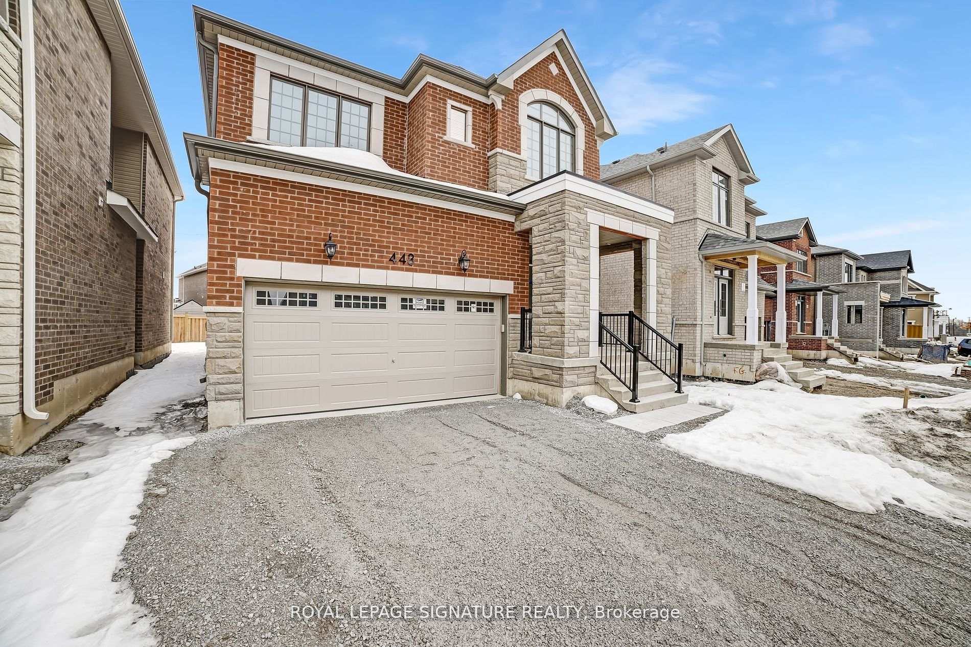 Photo 3 of 448 Kennedy Circle W, Milton, Cobban — HOMEH