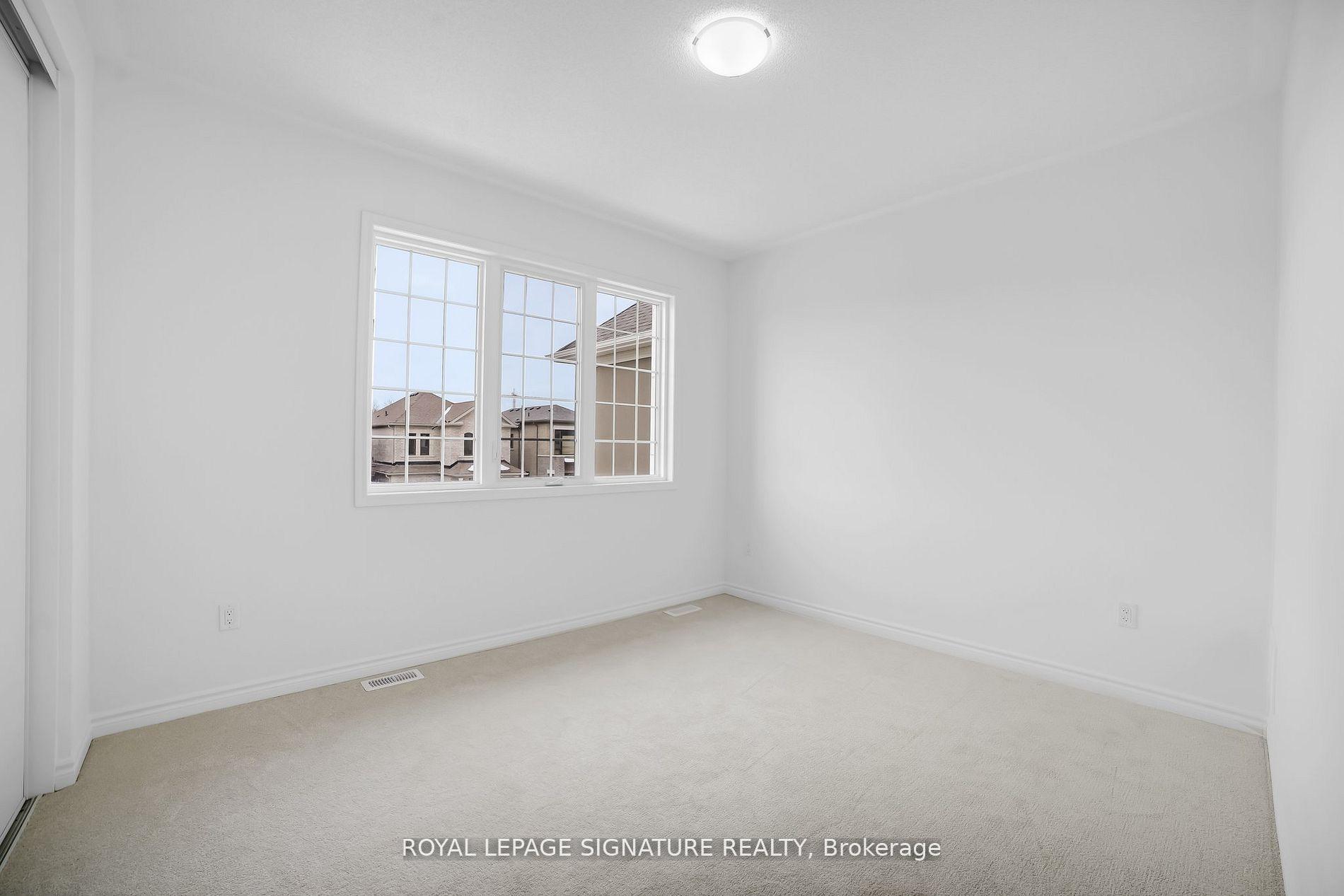 Photo 22 of 448 Kennedy Circle W, Milton, Cobban — HOMEH