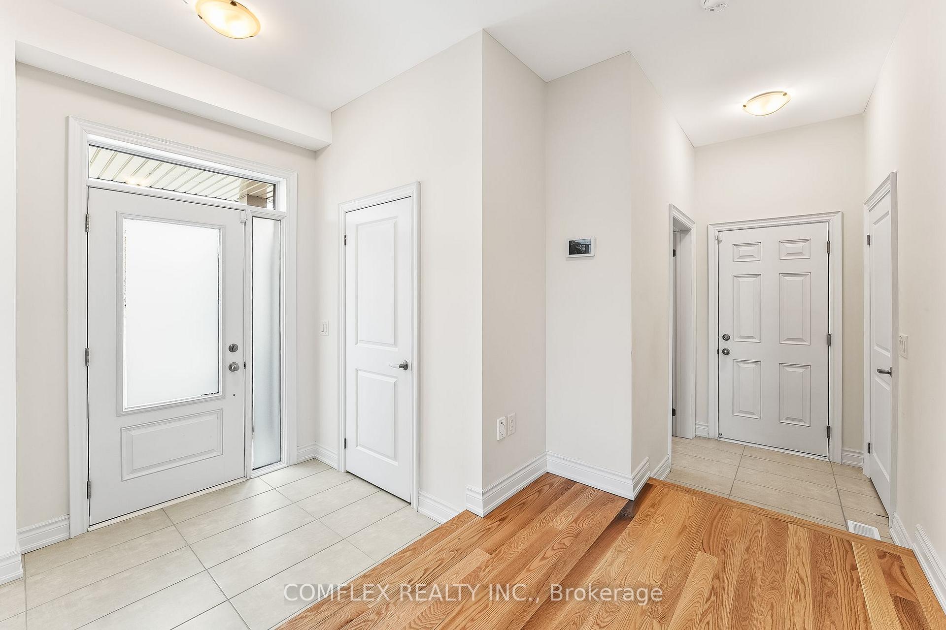Photo 6 of 2832 Tippett Mews, Pickering, Rural Pickering — HOMEH