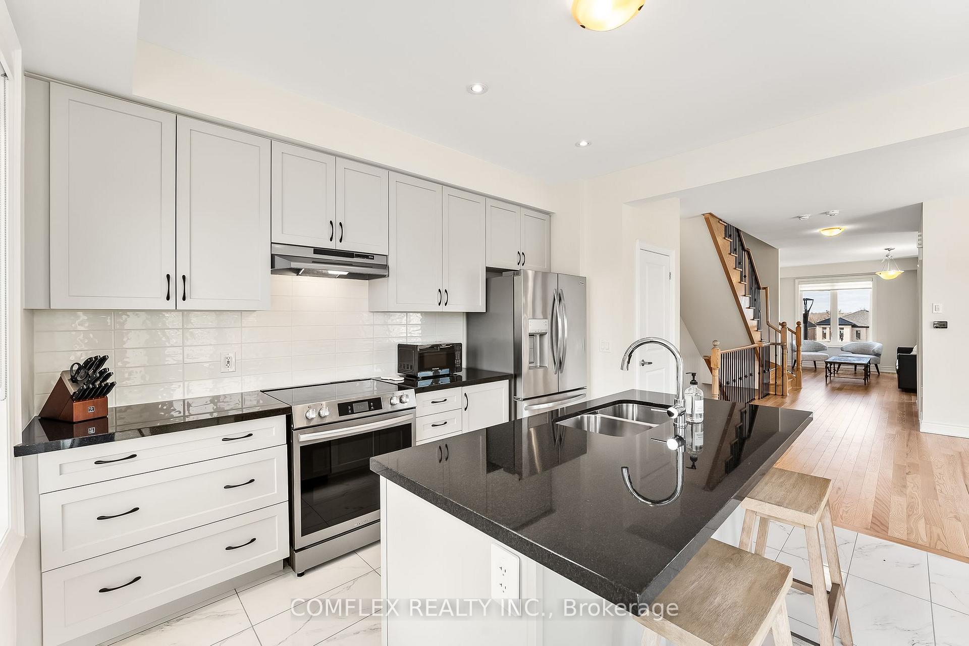 Photo 17 of 2832 Tippett Mews, Pickering, Rural Pickering — HOMEH