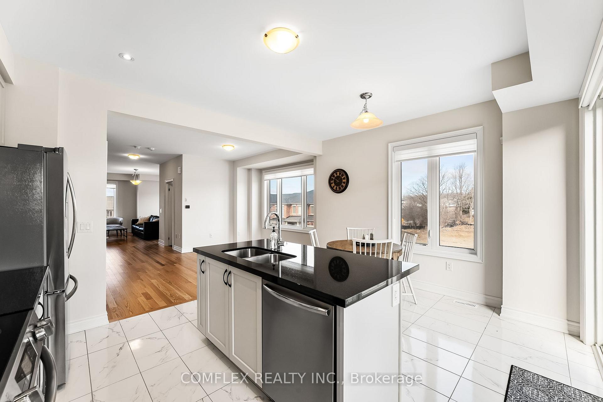 Photo 18 of 2832 Tippett Mews, Pickering, Rural Pickering — HOMEH