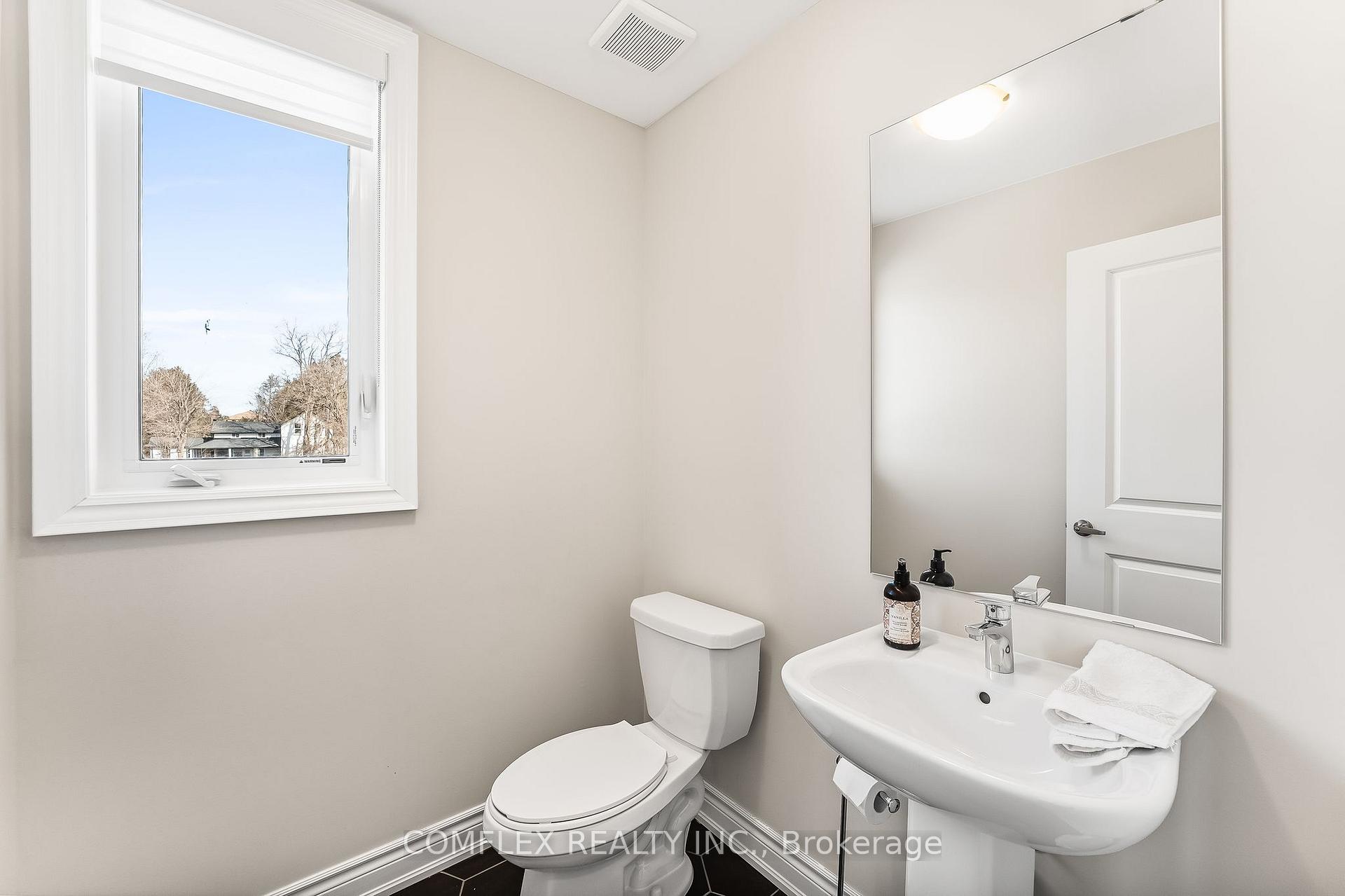Photo 29 of 2832 Tippett Mews, Pickering, Rural Pickering — HOMEH