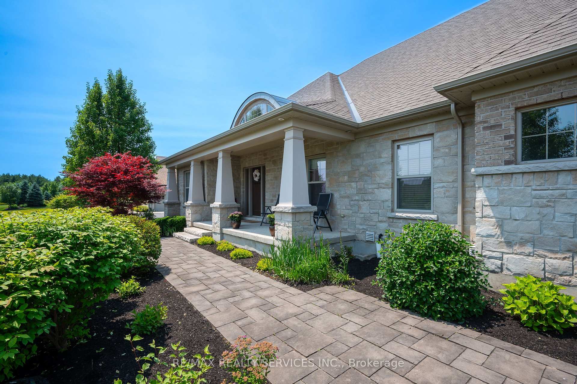 Photo 2 of 23 Old Ruby Lane, Puslinch, Rural Puslinch East — HOMEH
