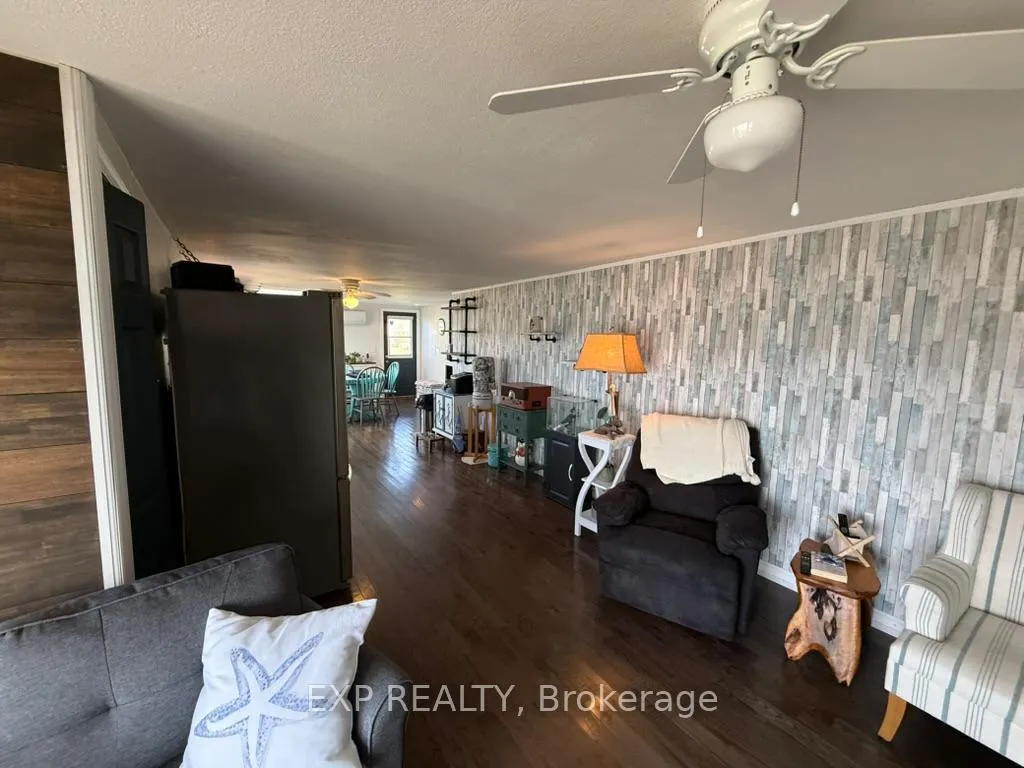 Photo 3 of 6222 Bluebird Street, Ramara, Rural Ramara — HOMEH