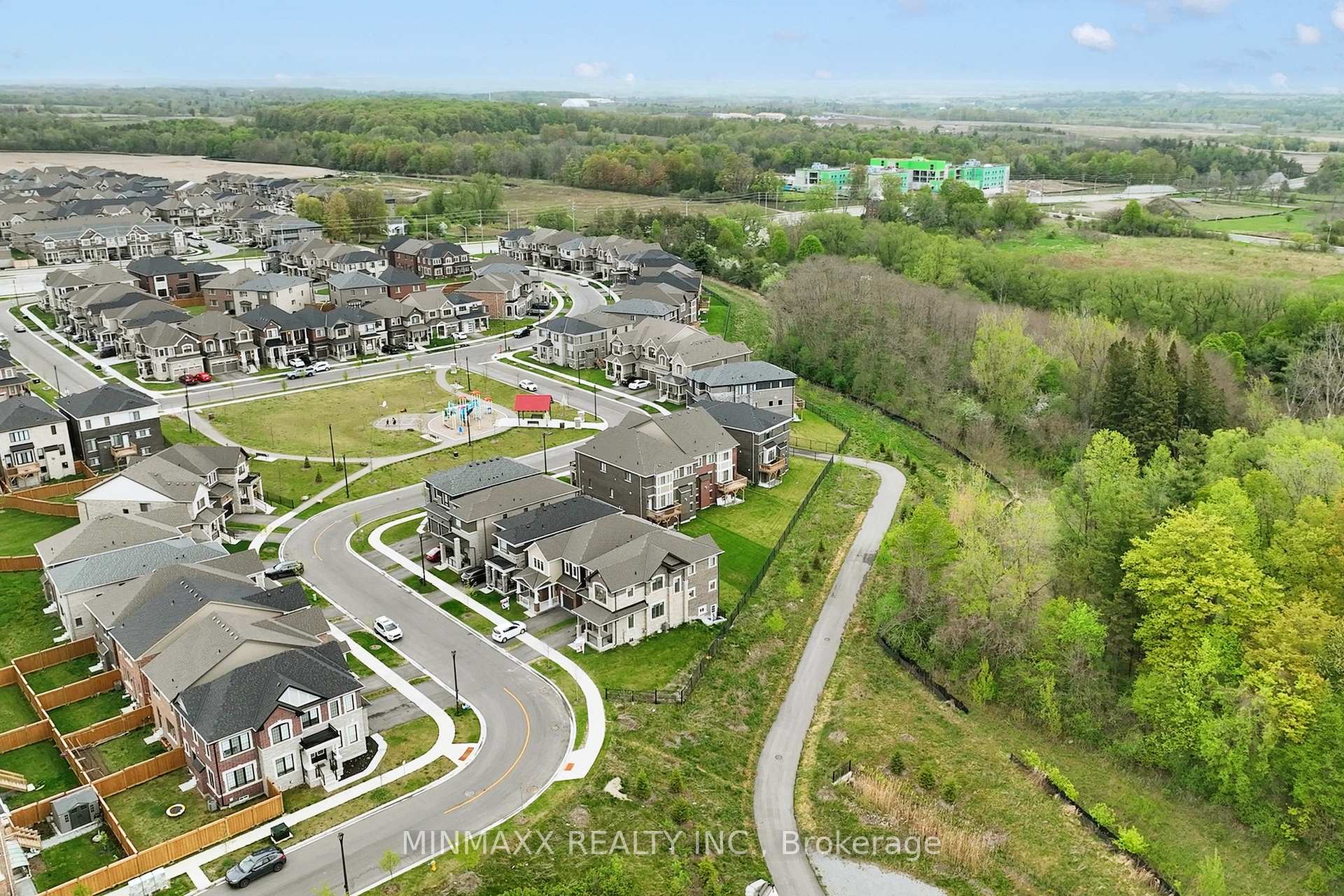 Photo 6 of 3050 Hollyberry Trail, Pickering, Rural Pickering — HOMEH
