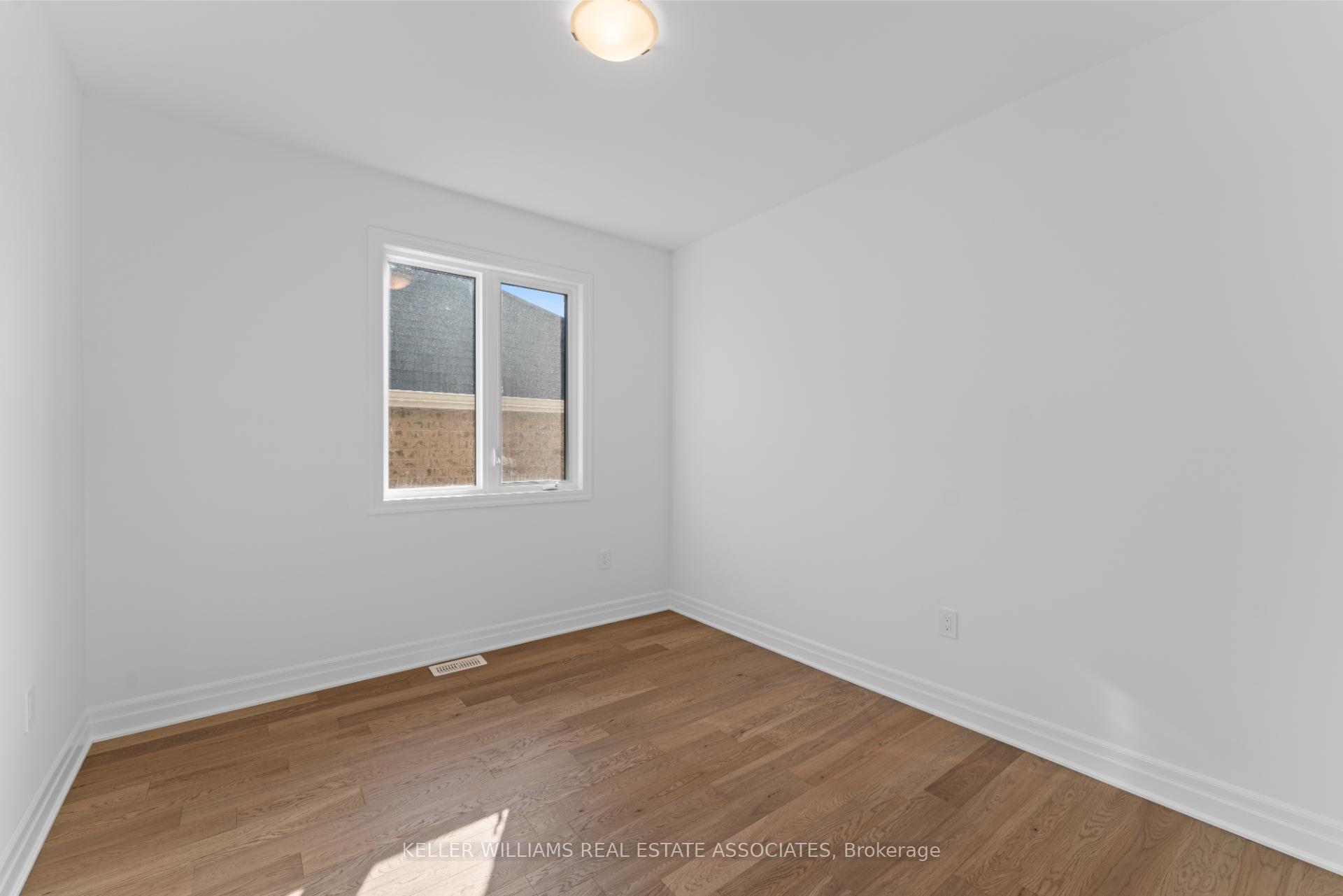 Photo 24 of 289 Marigold Court, Milton, Walker — HOMEH