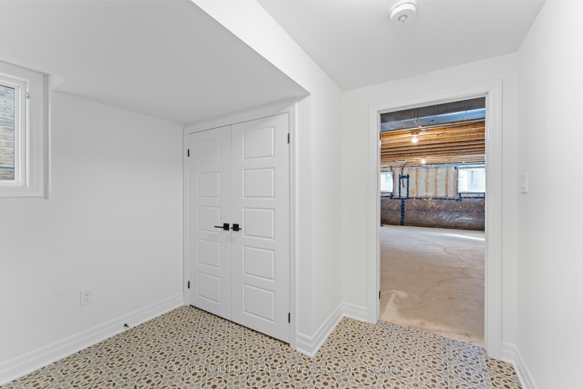 Photo 33 of 289 Marigold Court, Milton, Walker — HOMEH