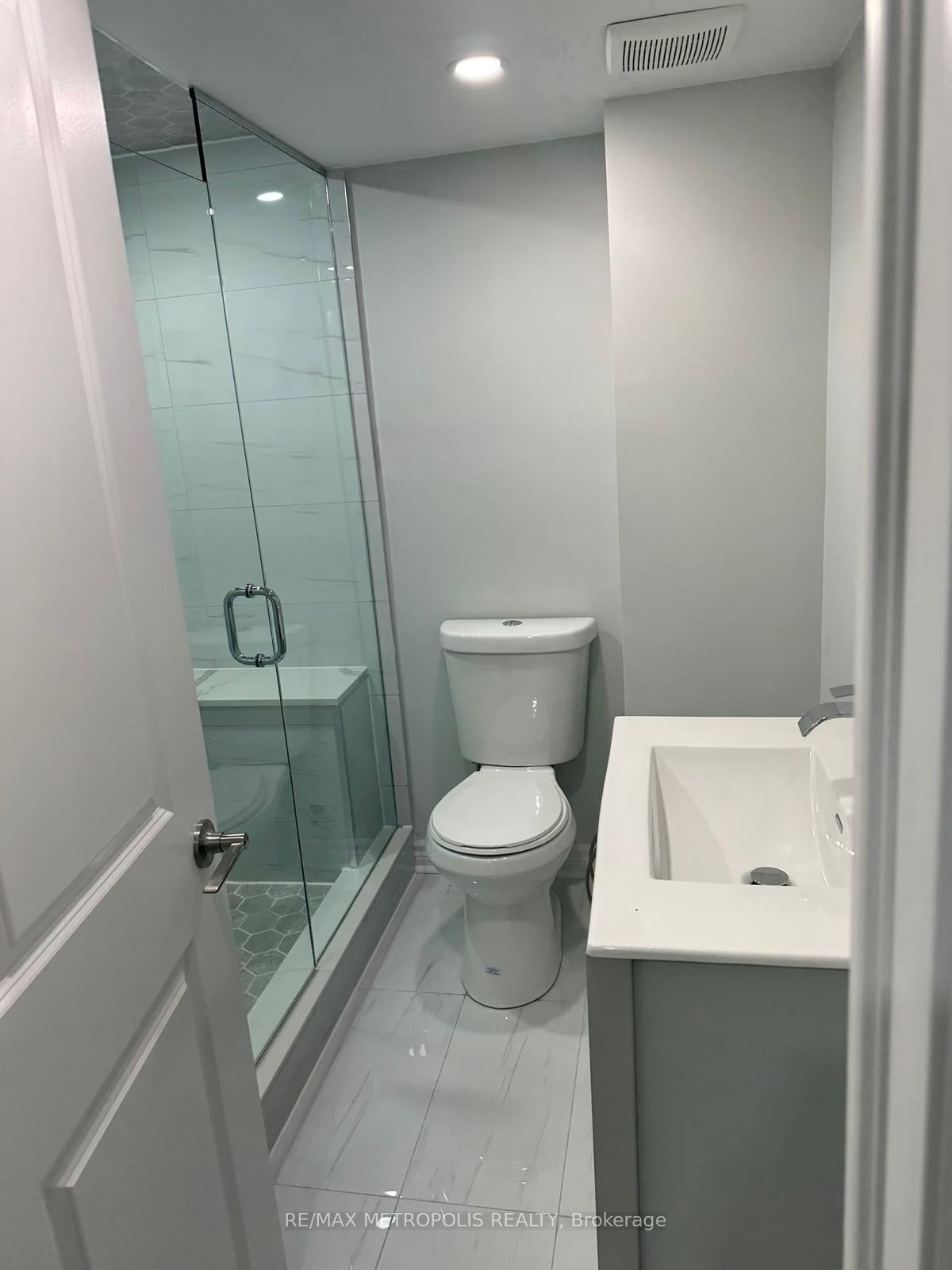Photo 4 of Unit BSMT, 2508 Hibiscus Drive, Pickering, Rural Pickering — HOMEH