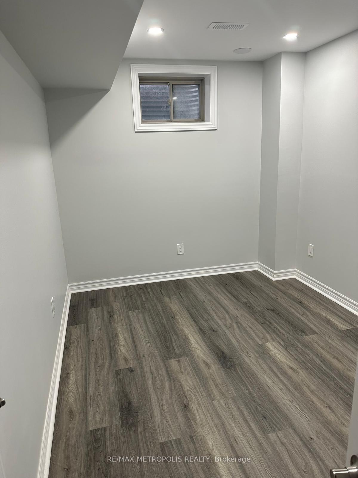 Photo 6 of Unit BSMT, 2508 Hibiscus Drive, Pickering, Rural Pickering — HOMEH