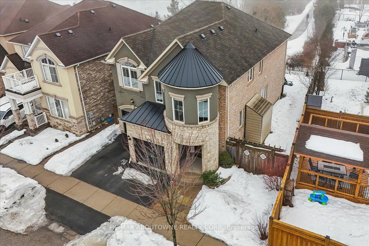 Photo 2 of 407 Wettlaufer Terrace, Milton, Scott — HOMEH