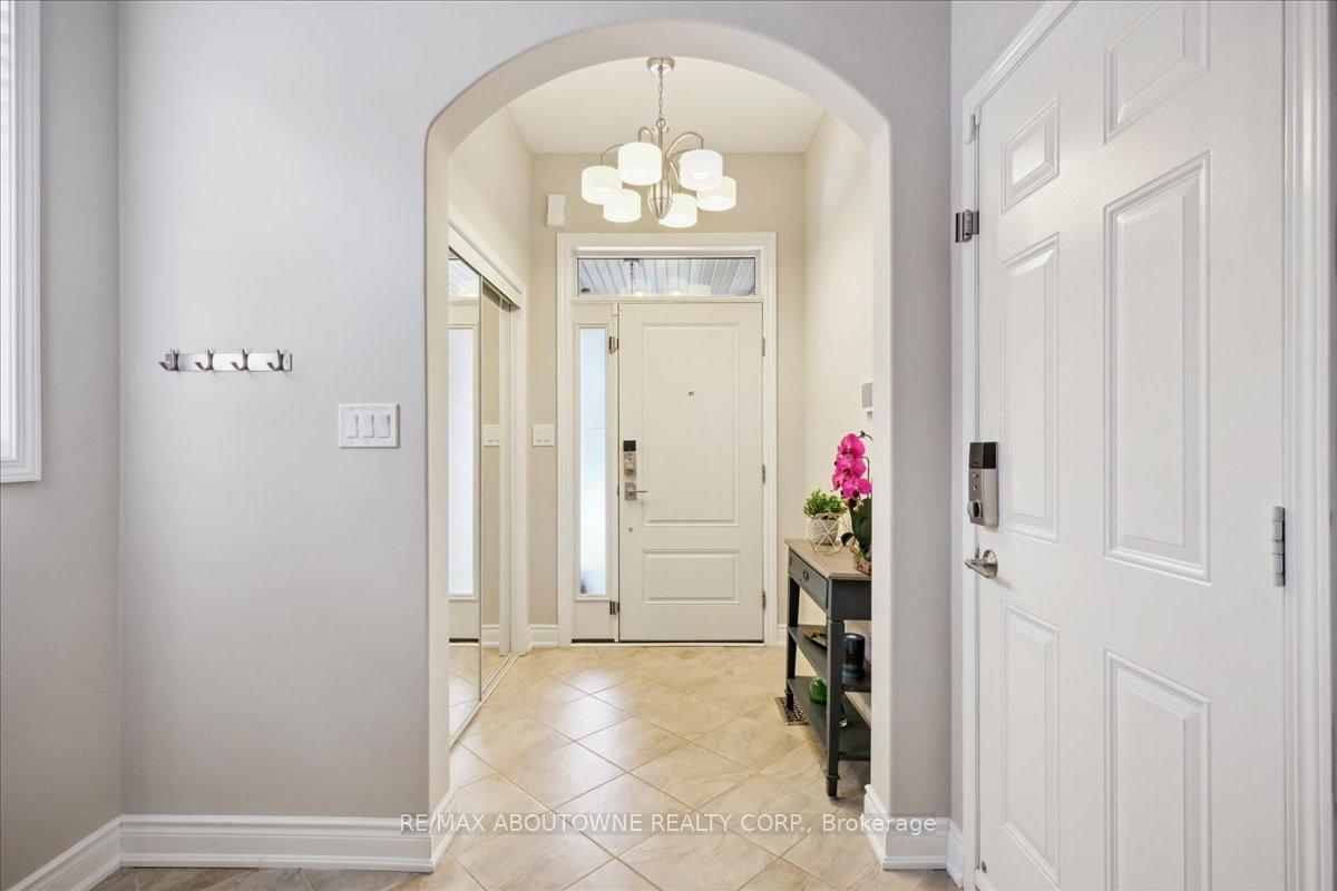 Photo 5 of 407 Wettlaufer Terrace, Milton, Scott — HOMEH