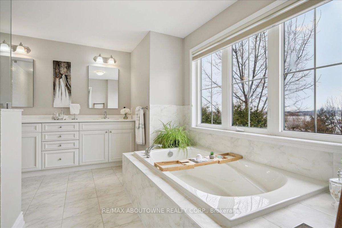 Photo 25 of 407 Wettlaufer Terrace, Milton, Scott — HOMEH