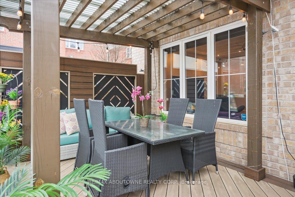 Photo 33 of 407 Wettlaufer Terrace, Milton, Scott — HOMEH