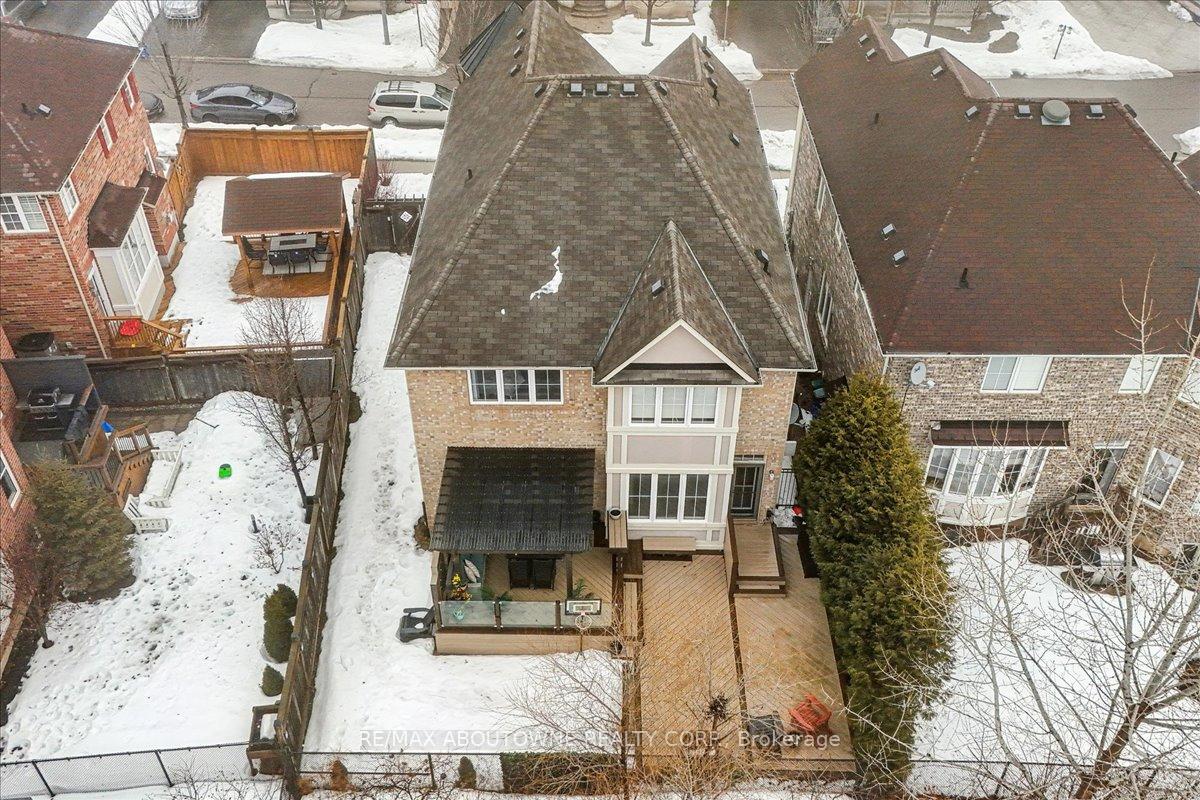 Photo 38 of 407 Wettlaufer Terrace, Milton, Scott — HOMEH