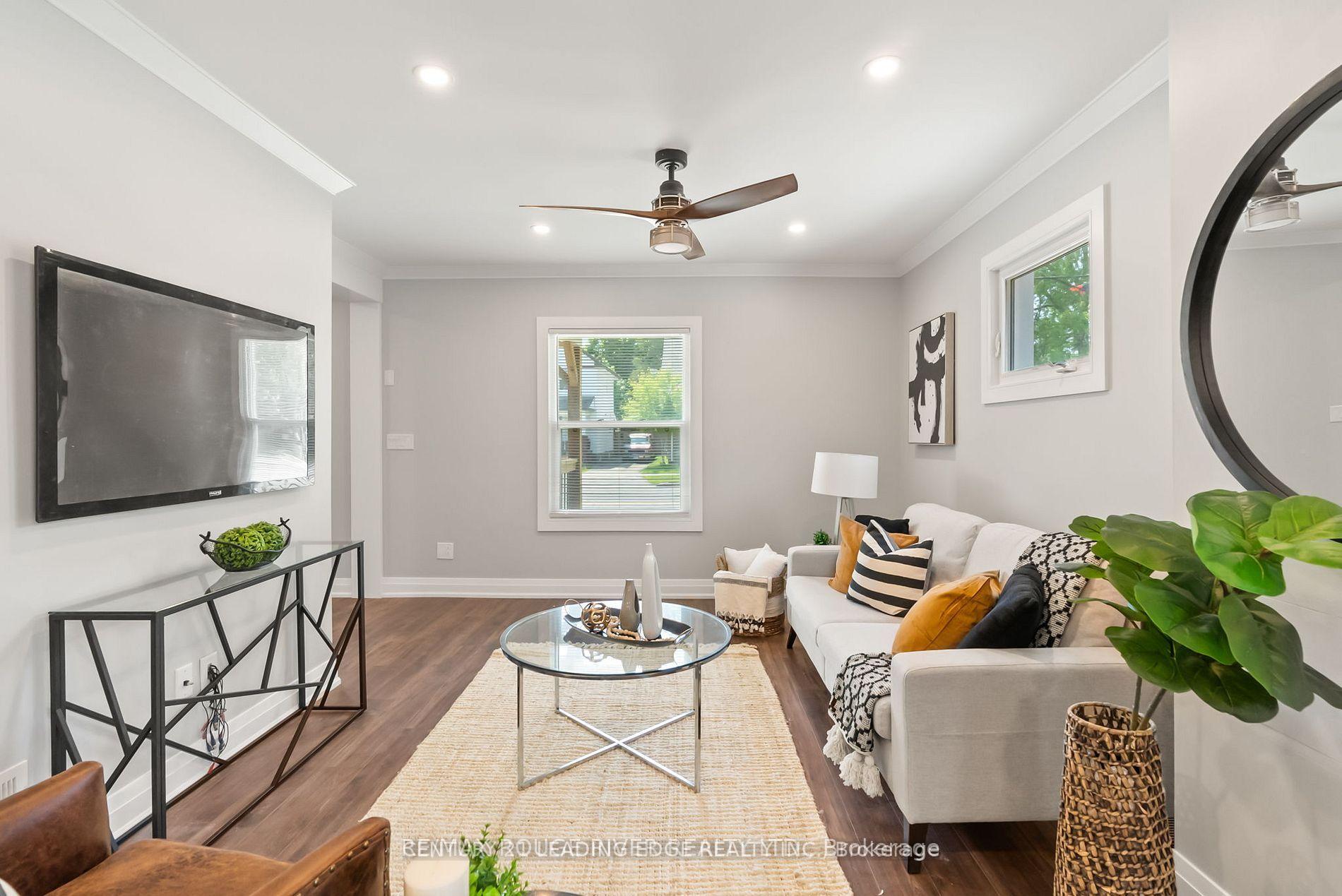 Photo 5 of 127 Ritson Road S, Oshawa, Central — HOMEH