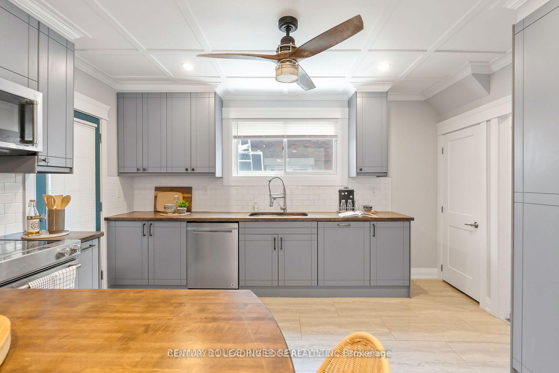 Photo 9 of 127 Ritson Road S, Oshawa, Central — HOMEH