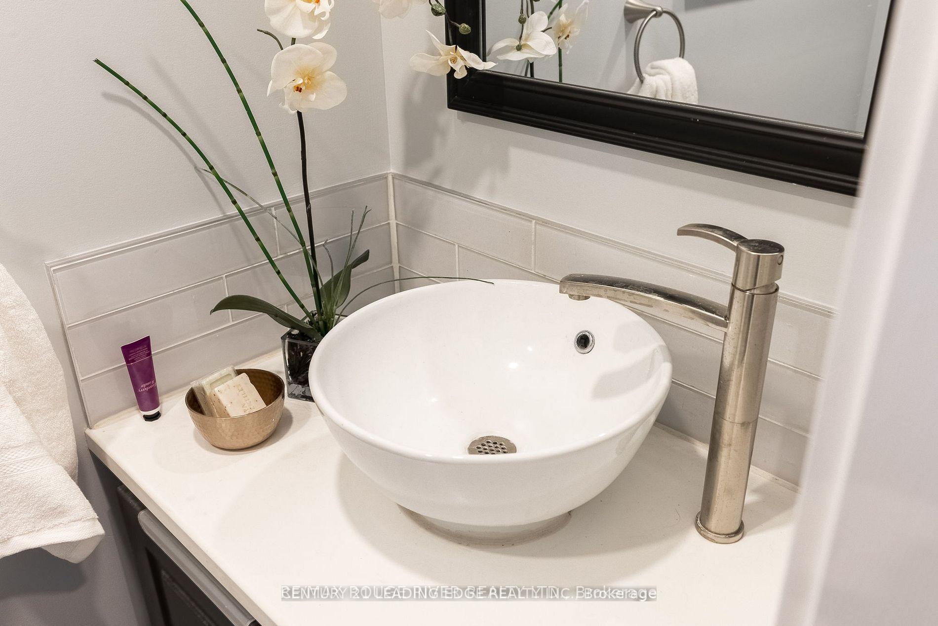 Photo 15 of 127 Ritson Road S, Oshawa, Central — HOMEH