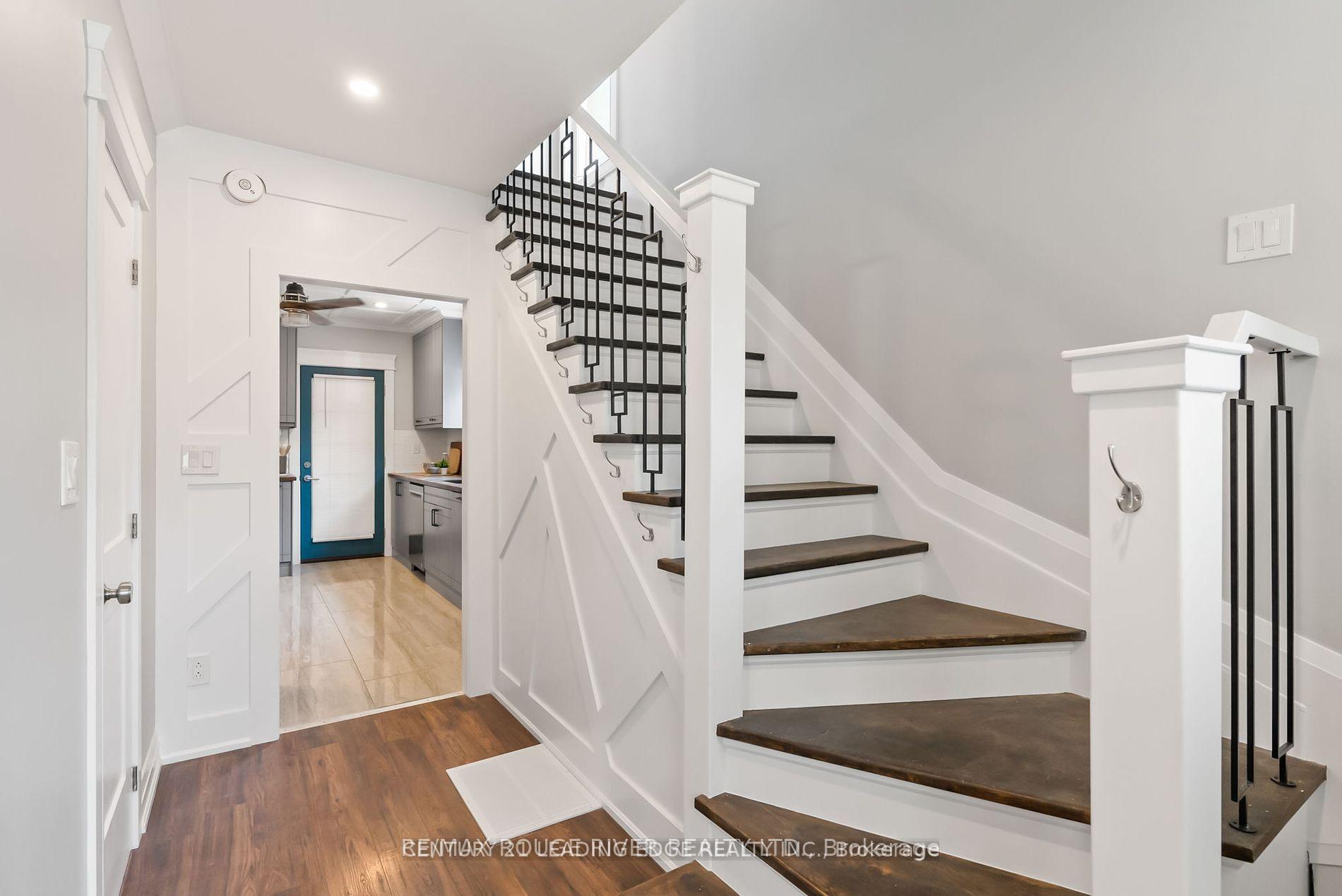 Photo 16 of 127 Ritson Road S, Oshawa, Central — HOMEH